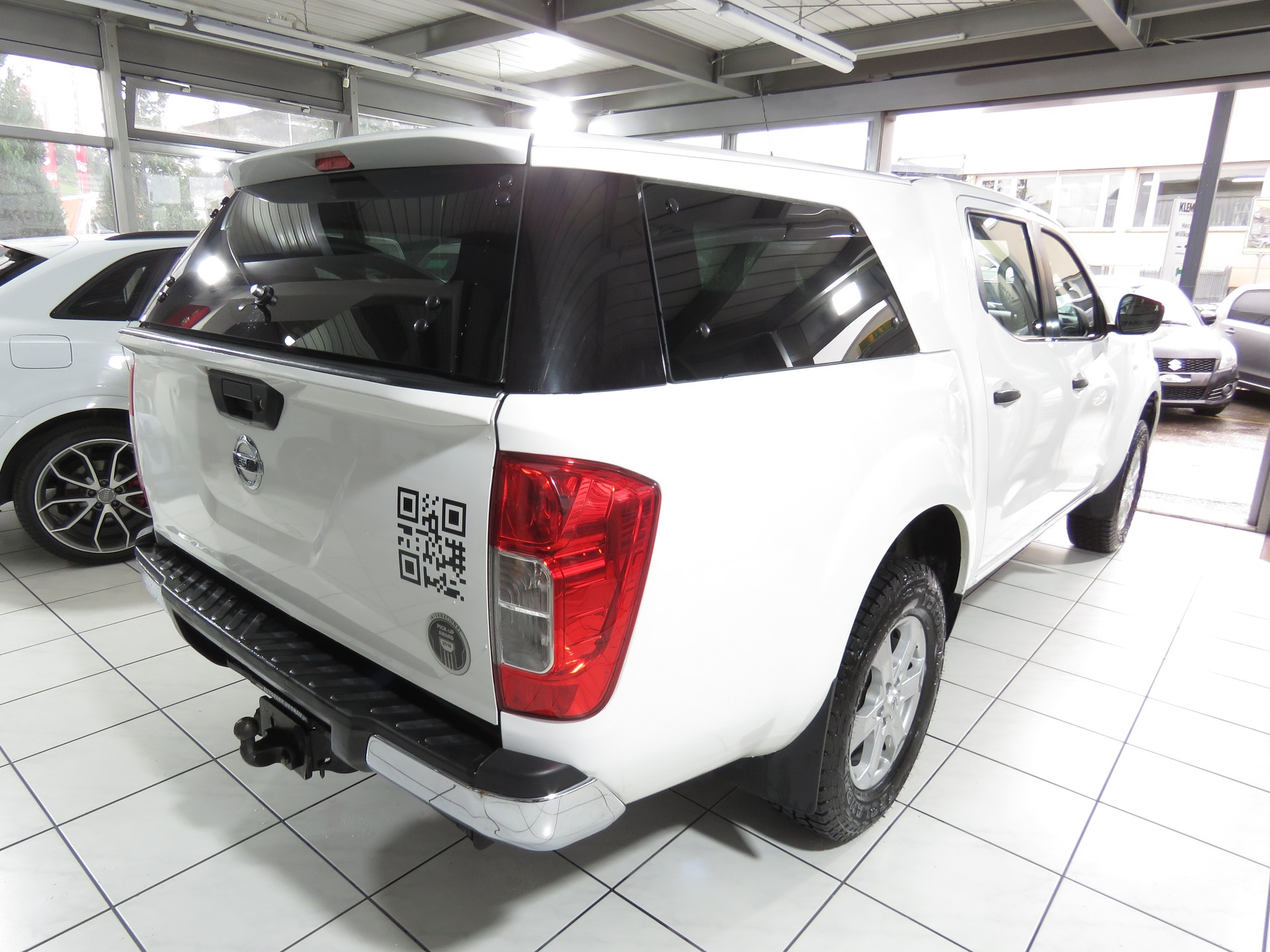 NISSAN Navara Double Cab Acenta 2.3 dCi 4WD (AHK 3.5 t, NL 850 kg)-image-4