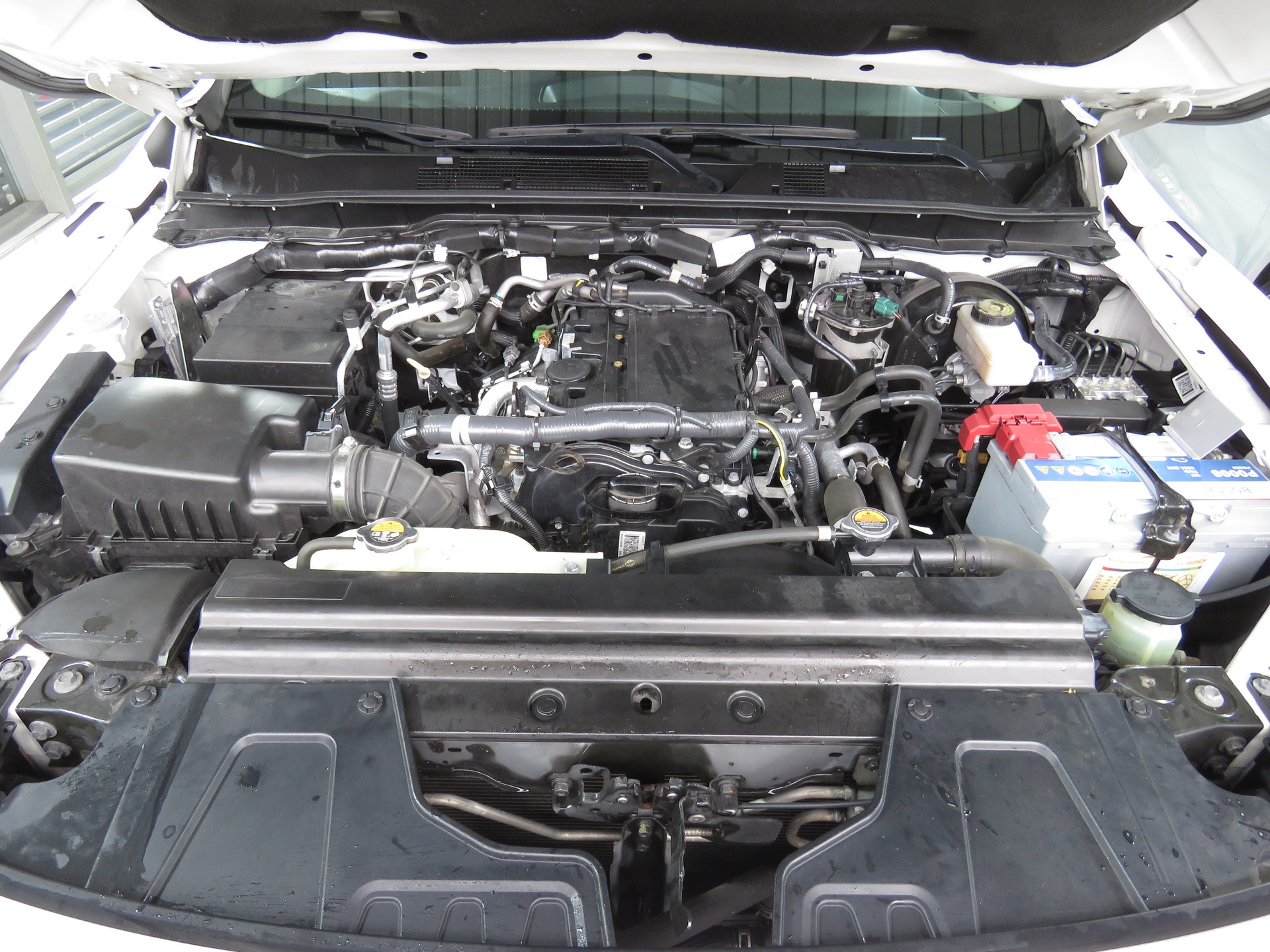 NISSAN Navara Double Cab Acenta 2.3 dCi 4WD (AHK 3.5 t, NL 850 kg)-image-7