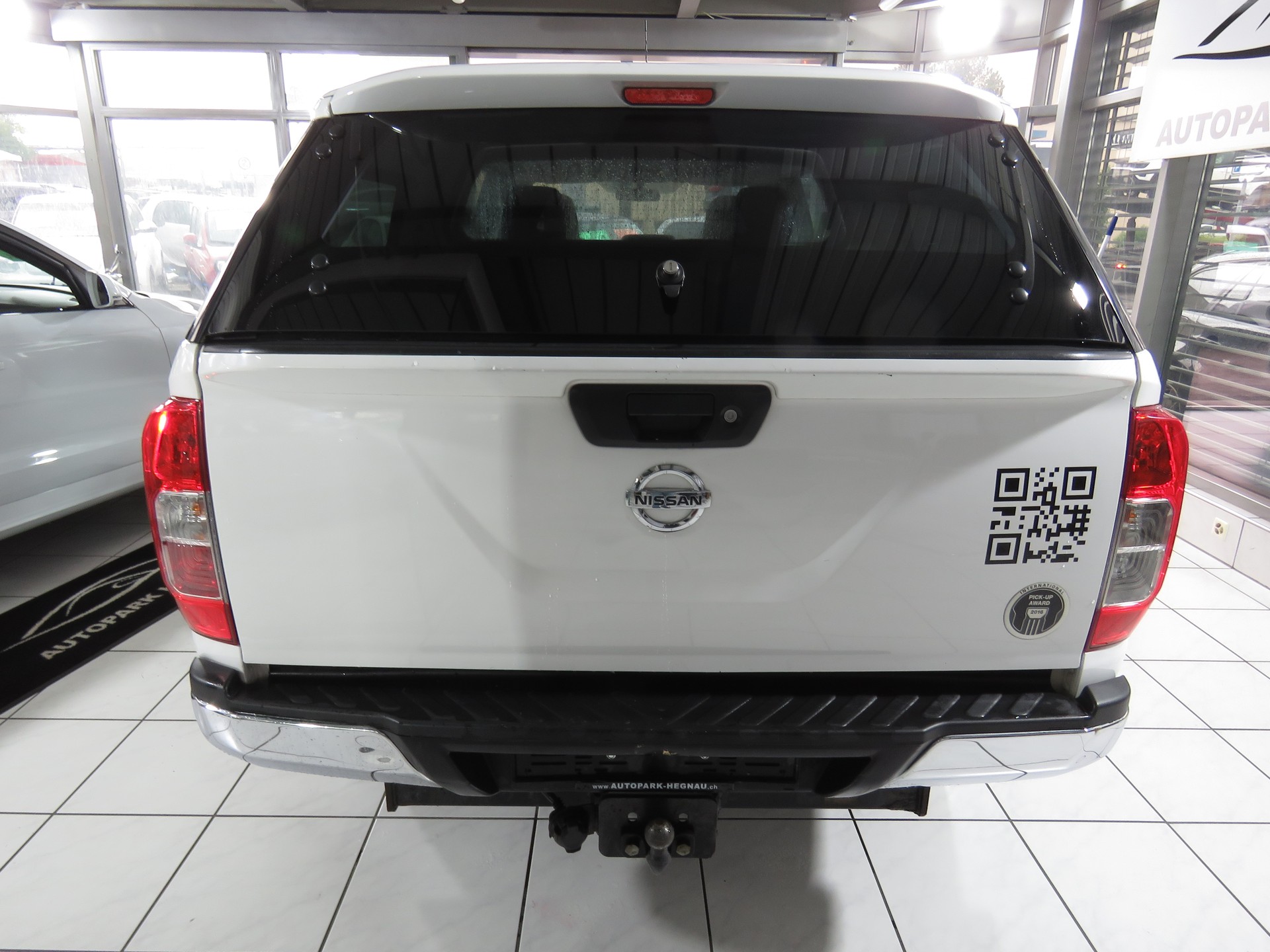 NISSAN Navara Double Cab Acenta 2.3 dCi 4WD (AHK 3.5 t, NL 850 kg)-image-13