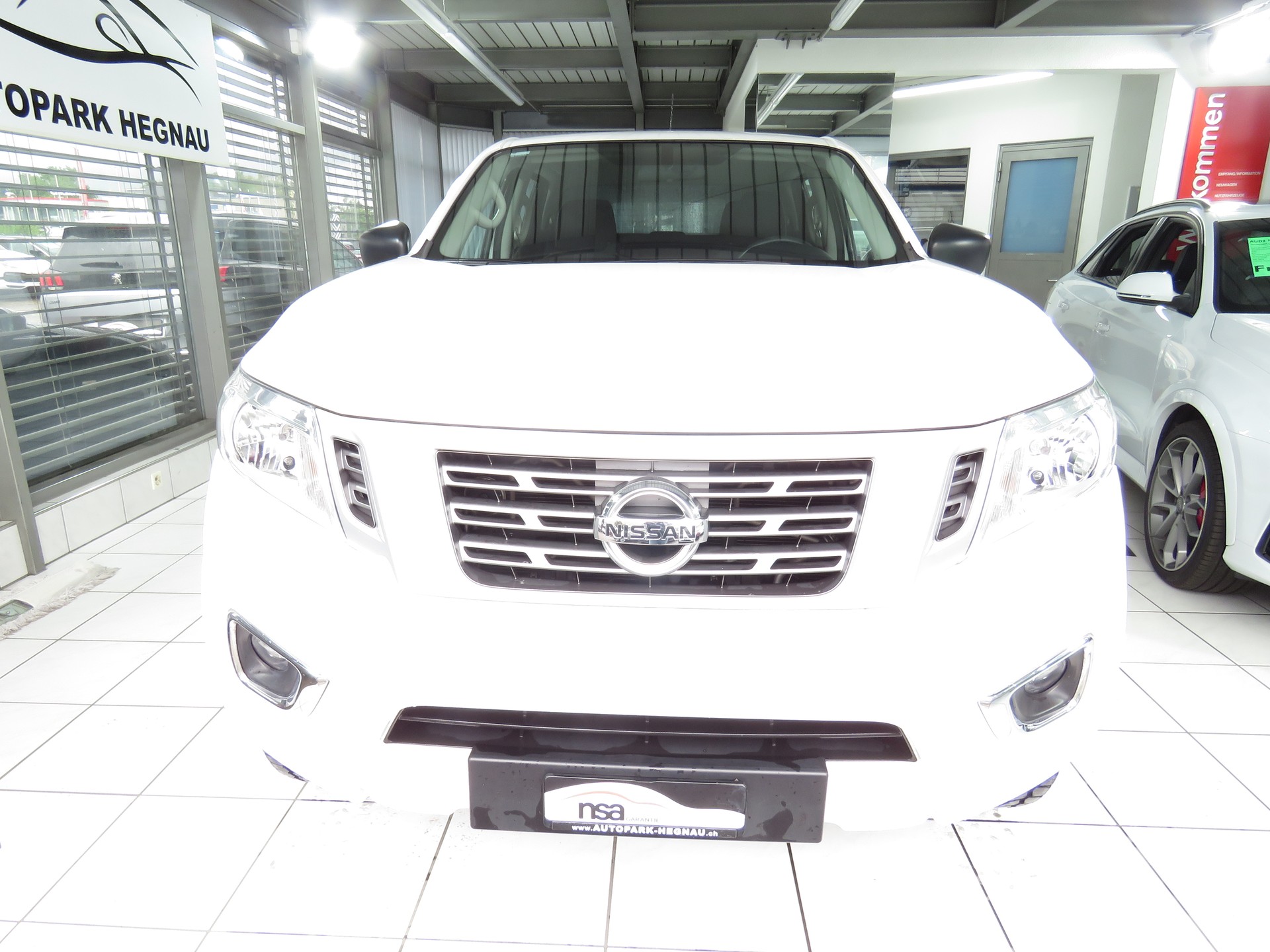 NISSAN Navara Double Cab Acenta 2.3 dCi 4WD (AHK 3.5 t, NL 850 kg)-showroom-element-1