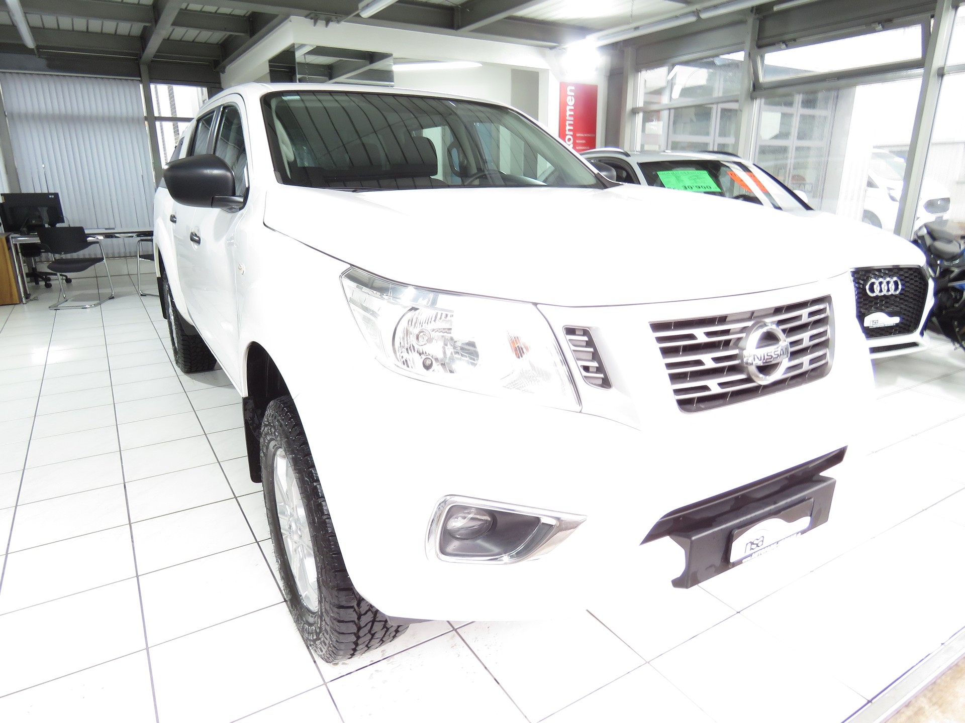 NISSAN Navara Double Cab Acenta 2.3 dCi 4WD (AHK 3.5 t, NL 850 kg)-showroom-element-2