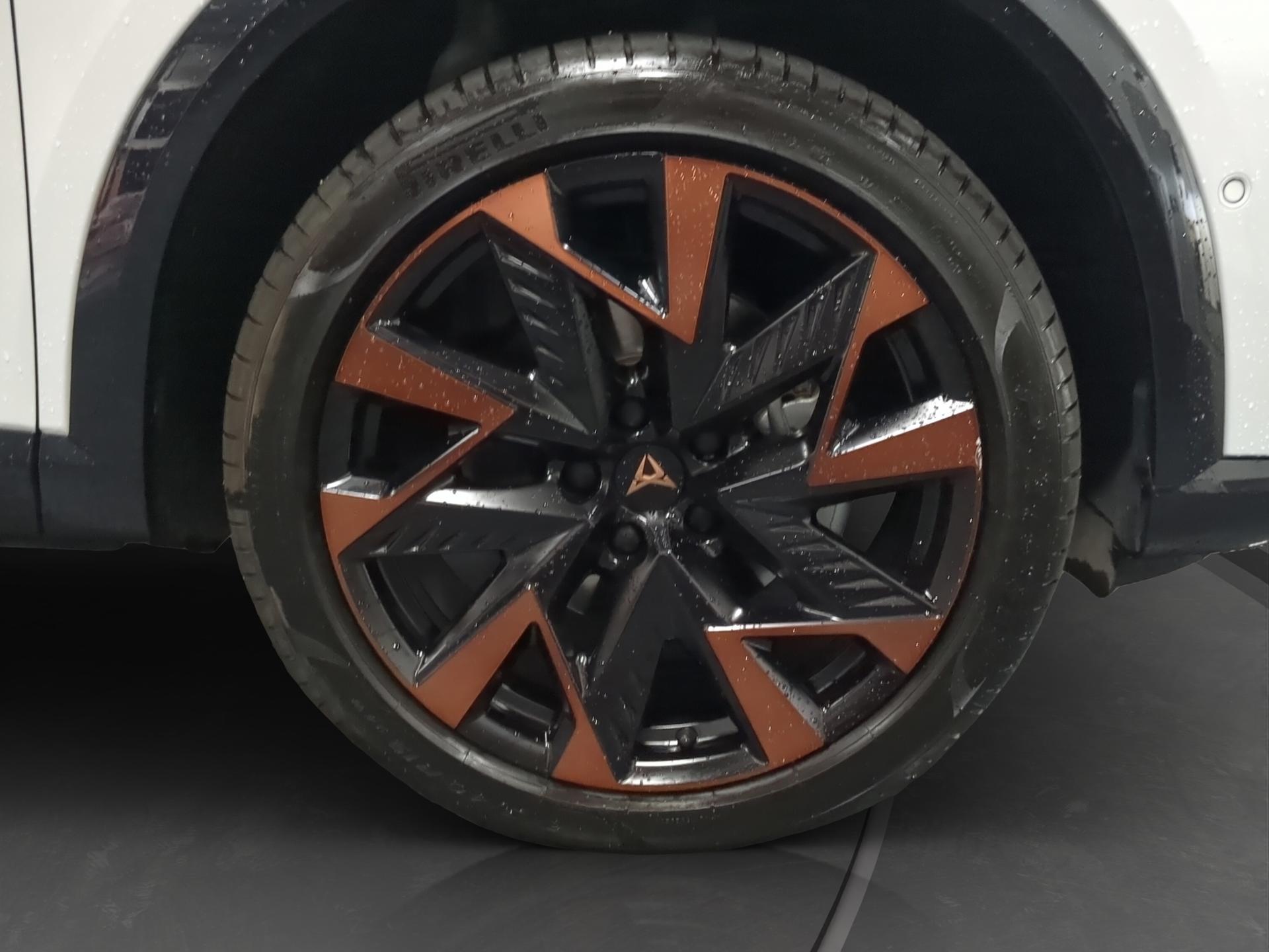 CUPRA Formentor 1.5 TSI DSG-image-16