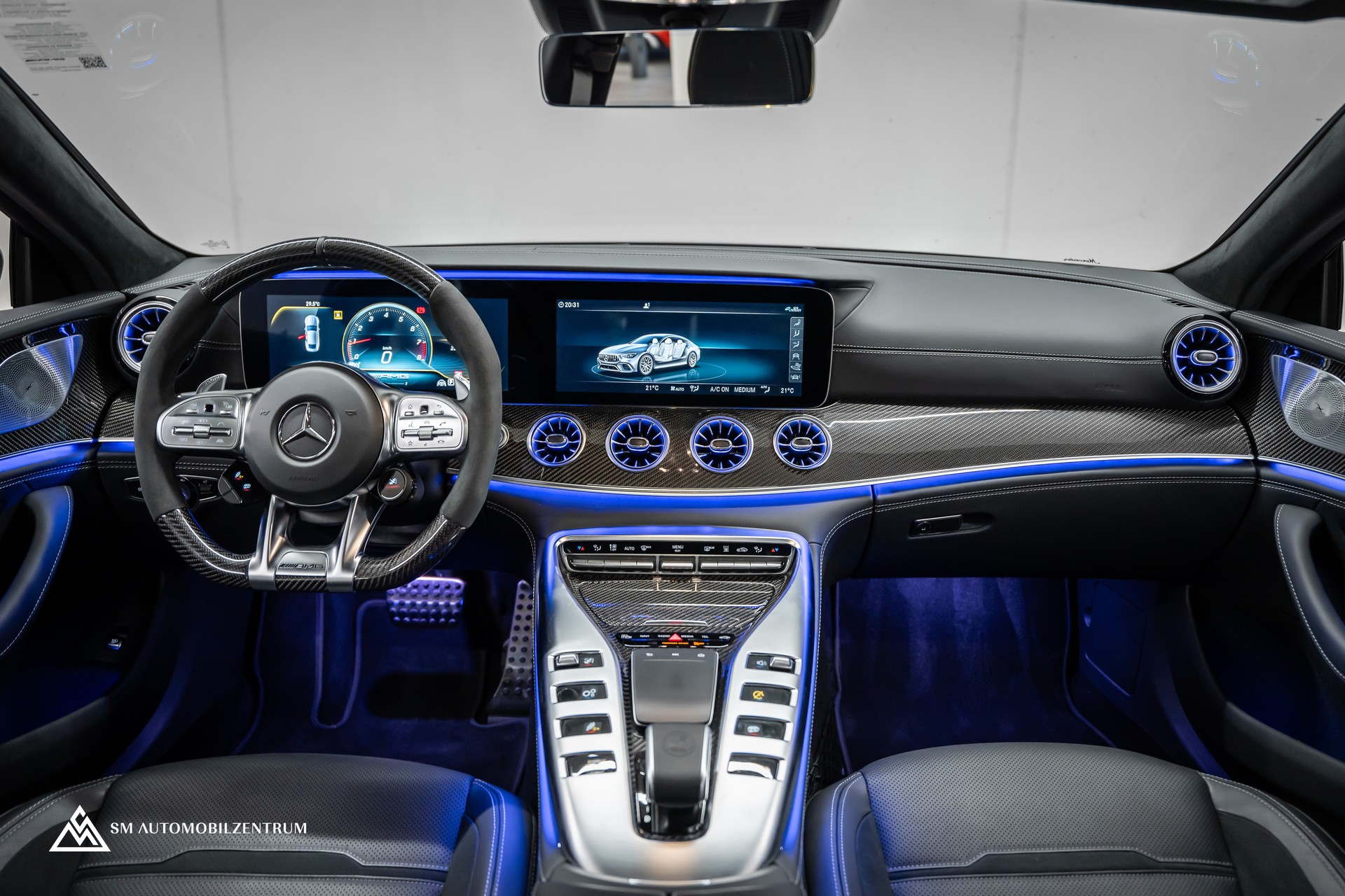 MERCEDES-BENZ AMG GT 63 S 4matic+ / Aeropaket / Carbon / Standheizung / Sitzbelüftung-image-15