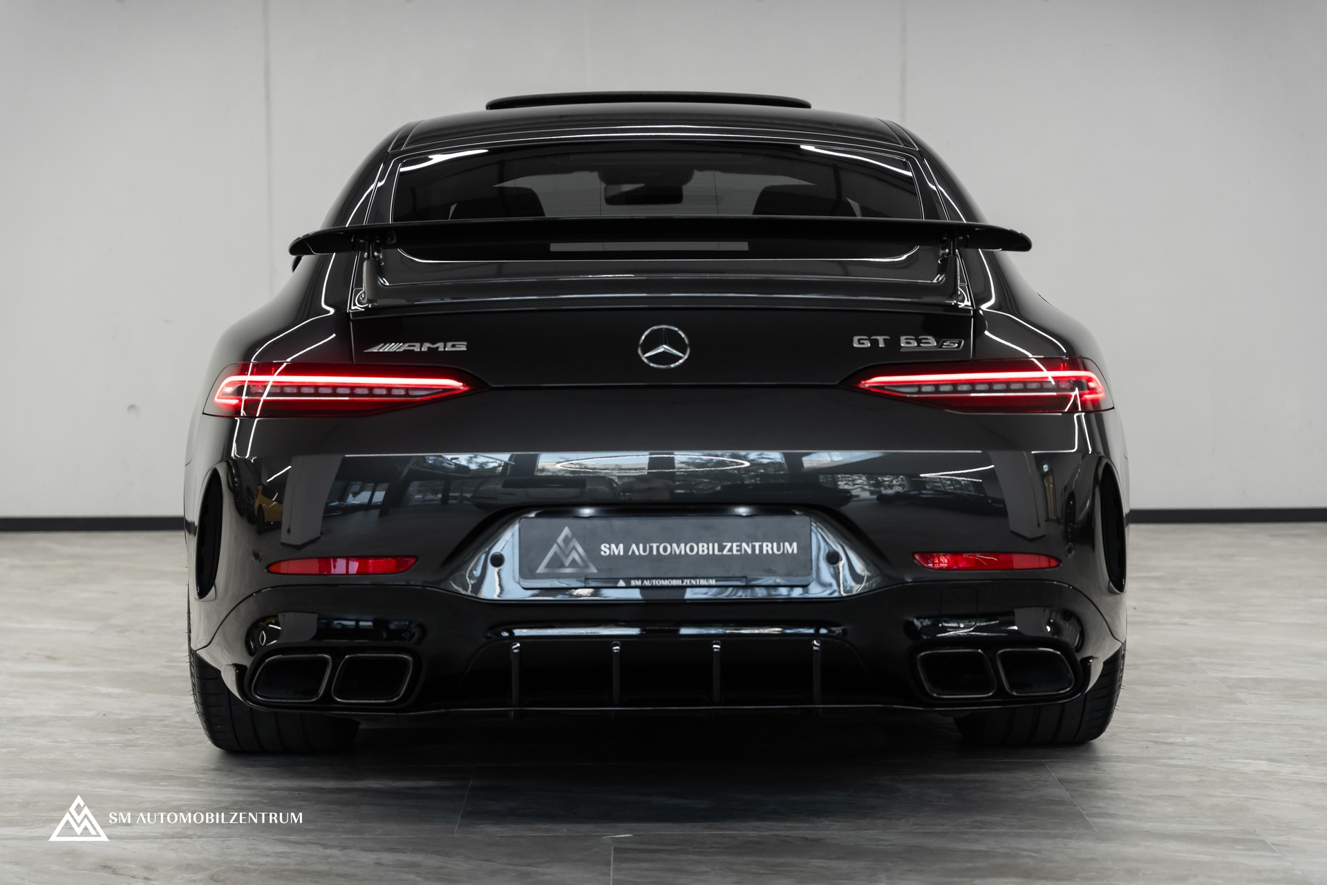 MERCEDES-BENZ AMG GT 63 S 4matic+ / Aeropaket / Carbon / Standheizung / Sitzbelüftung-image-13
