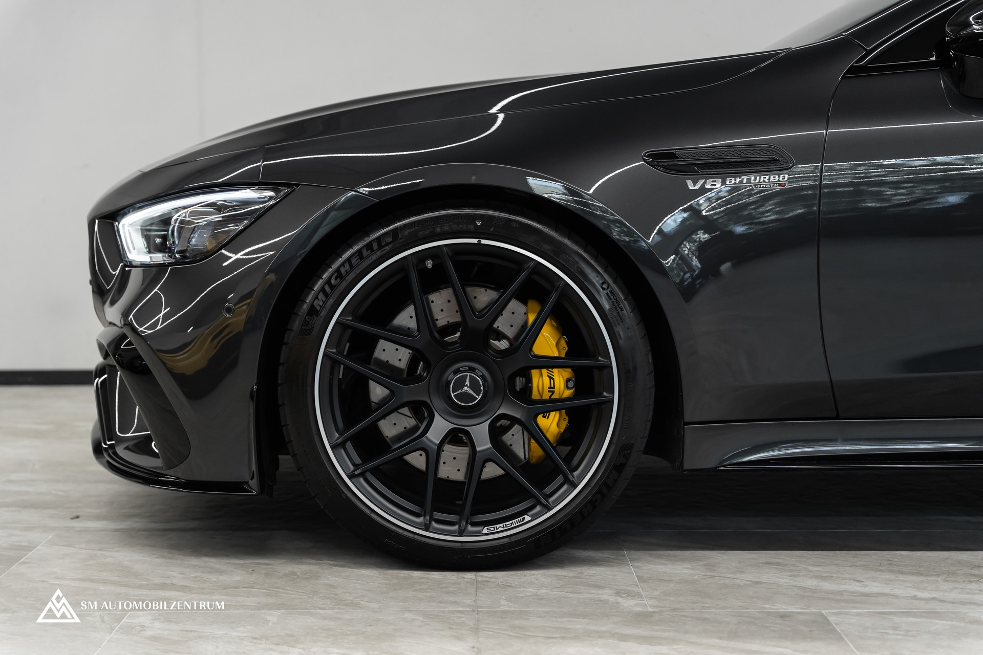 MERCEDES-BENZ AMG GT 63 S 4matic+ / Aeropaket / Carbon / Standheizung / Sitzbelüftung-image-7