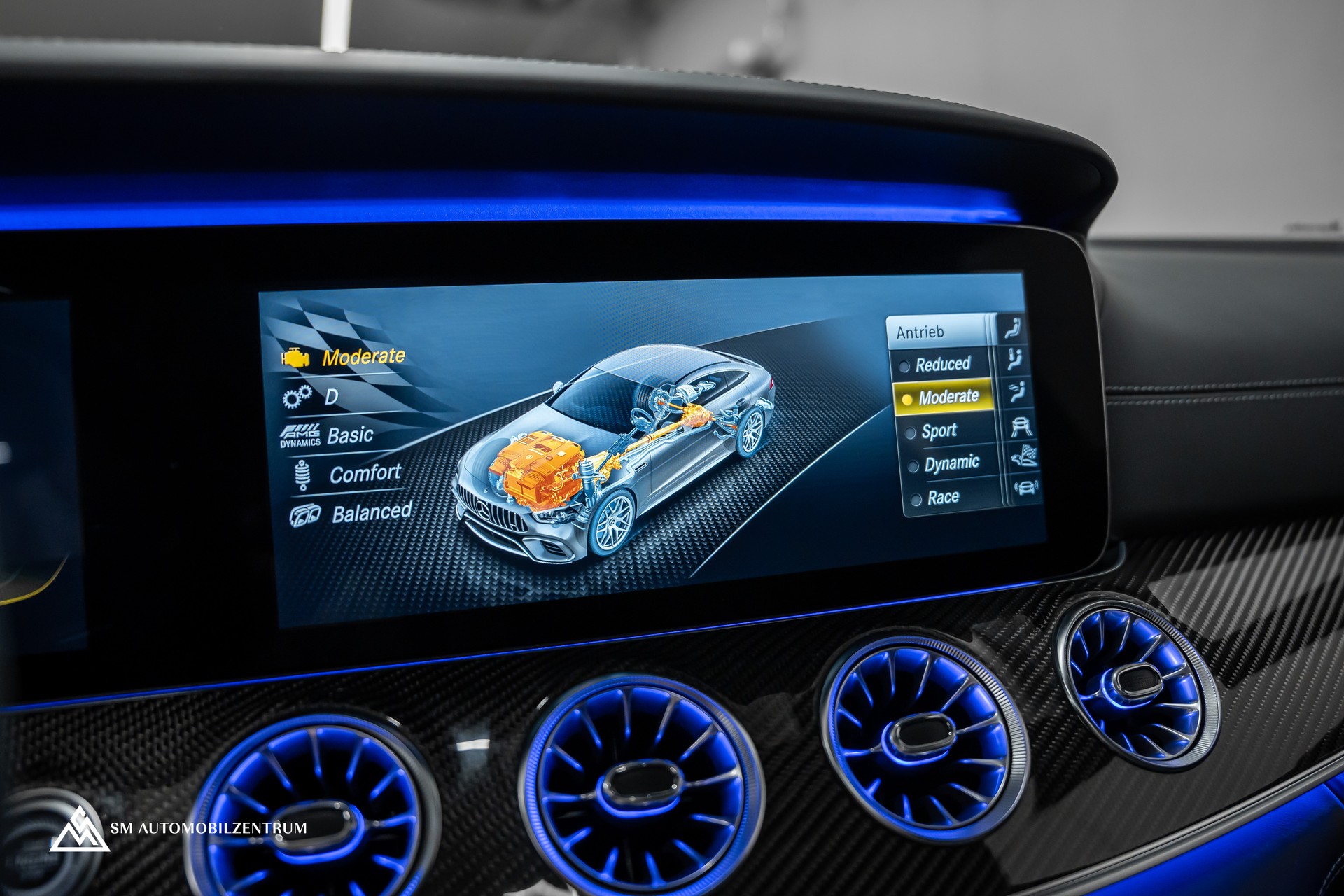 MERCEDES-BENZ AMG GT 63 S 4matic+ / Aeropaket / Carbon / Standheizung / Sitzbelüftung-image-37
