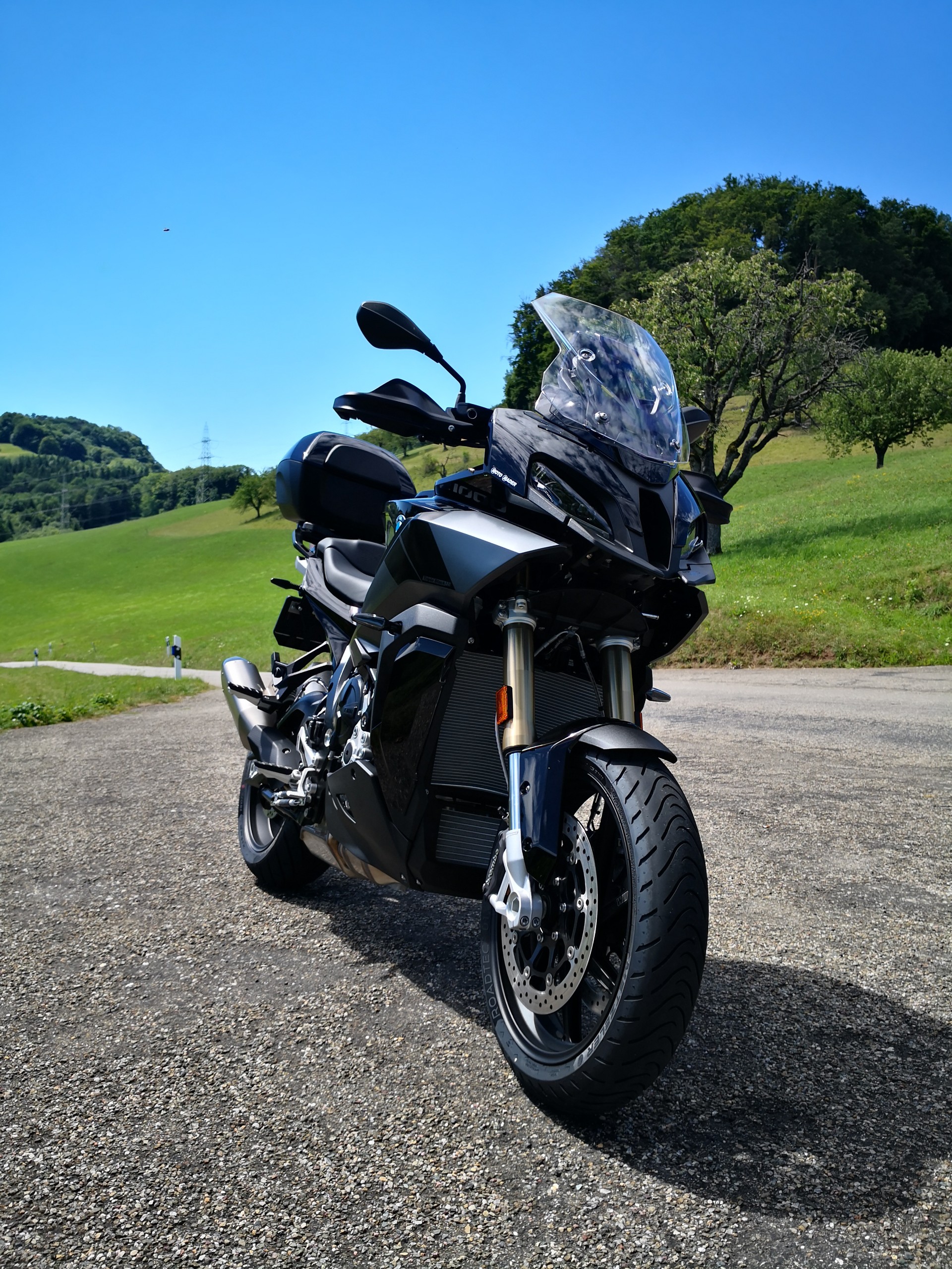 BMW S 1000 XR ABS-image-1