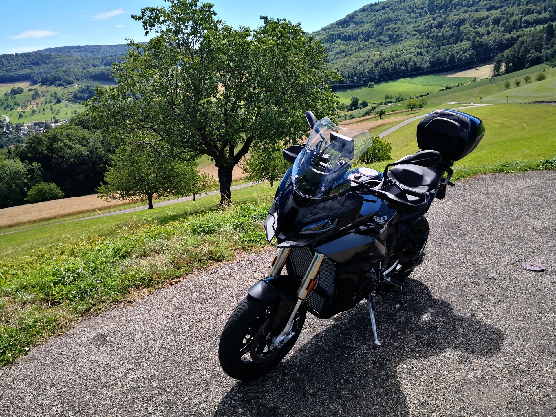 BMW S 1000 XR ABS-image-3