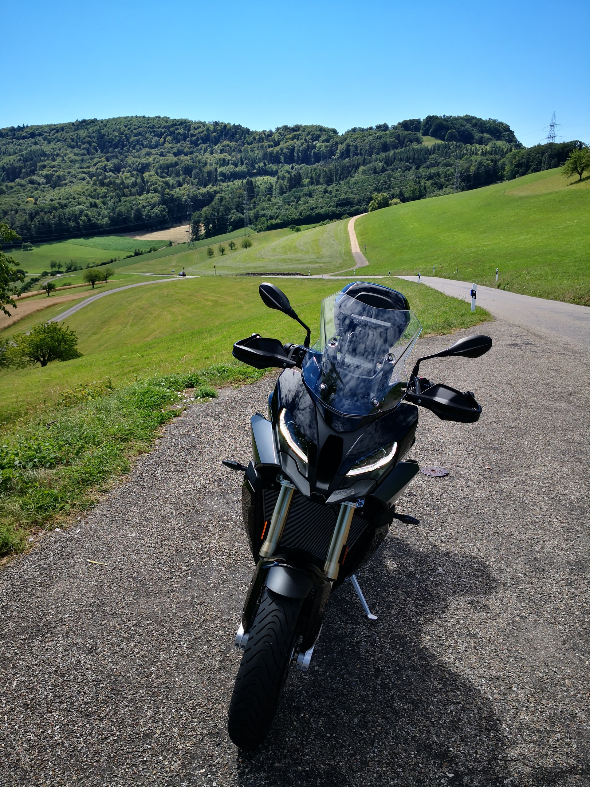 BMW S 1000 XR ABS-image-4