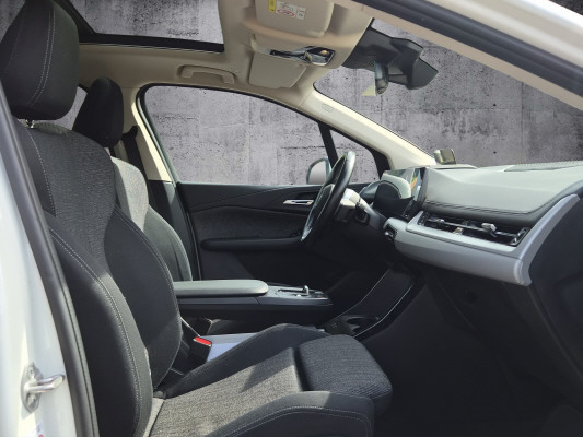 BMW 223d Act. Tou xDrive DKG-image-6