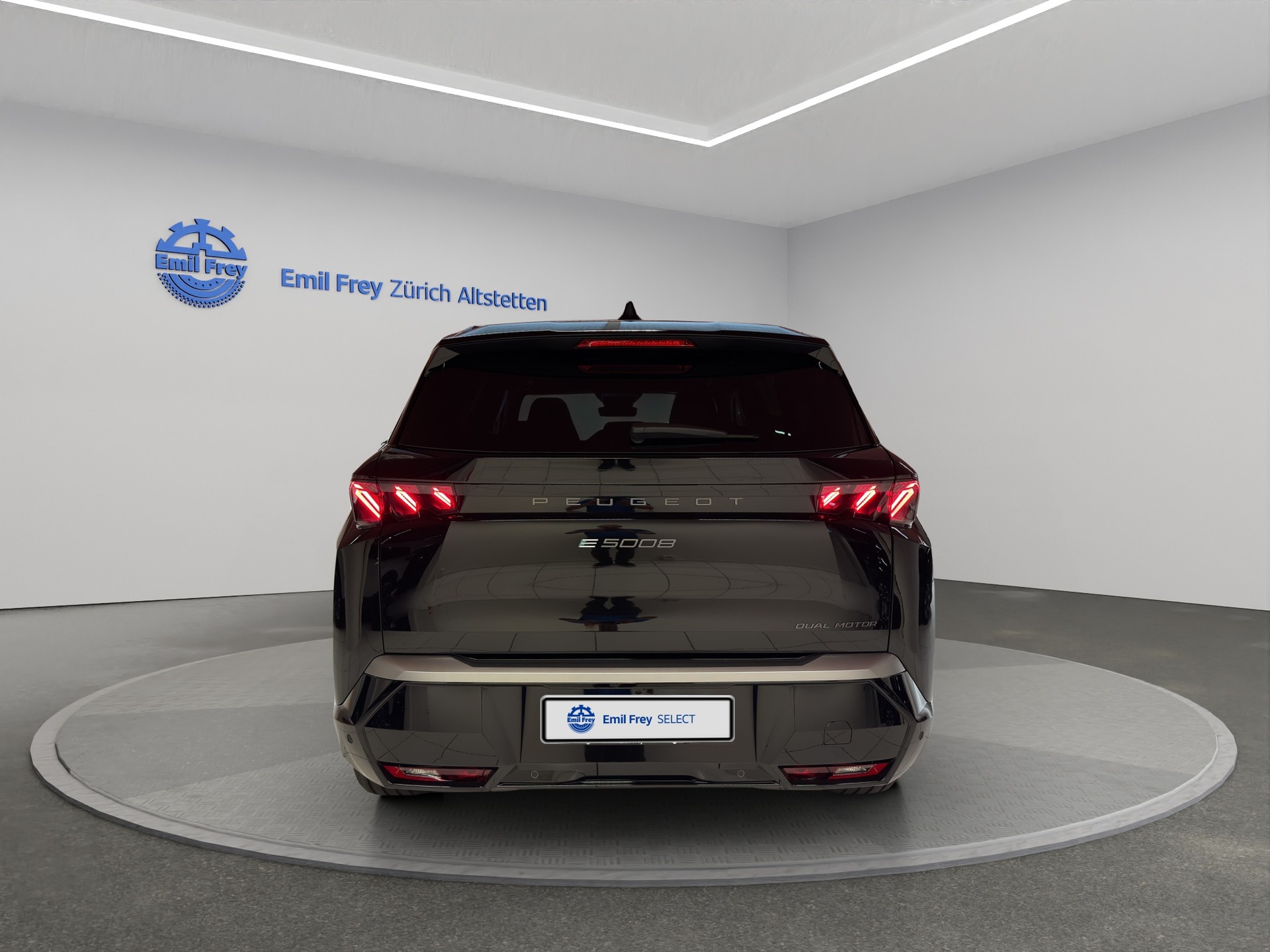 PEUGEOT 5008 e-GT Exclusive AWD-image-6