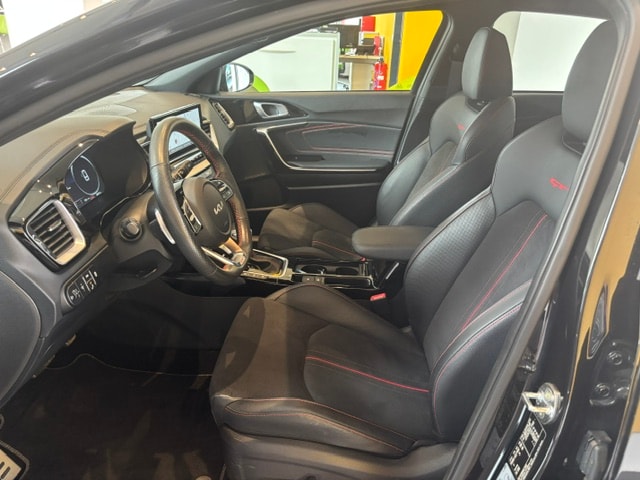 KIA Ceed GT 1.6 T-GDi GT DCT-image-11