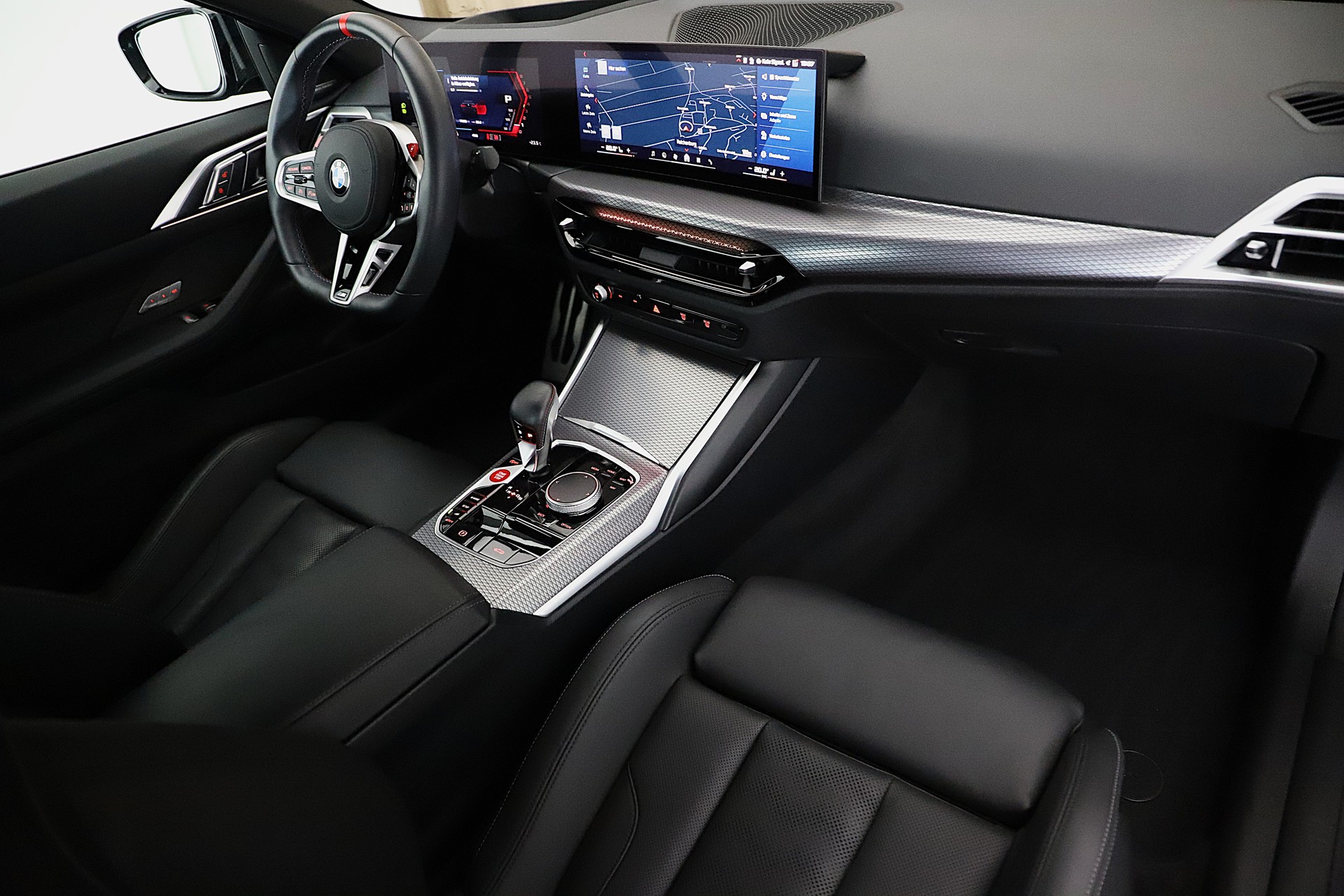 BMW M4 Cabrio Competition M xDrive Facelift mit 530 PS und Carbon Exterieurpaket-image-8