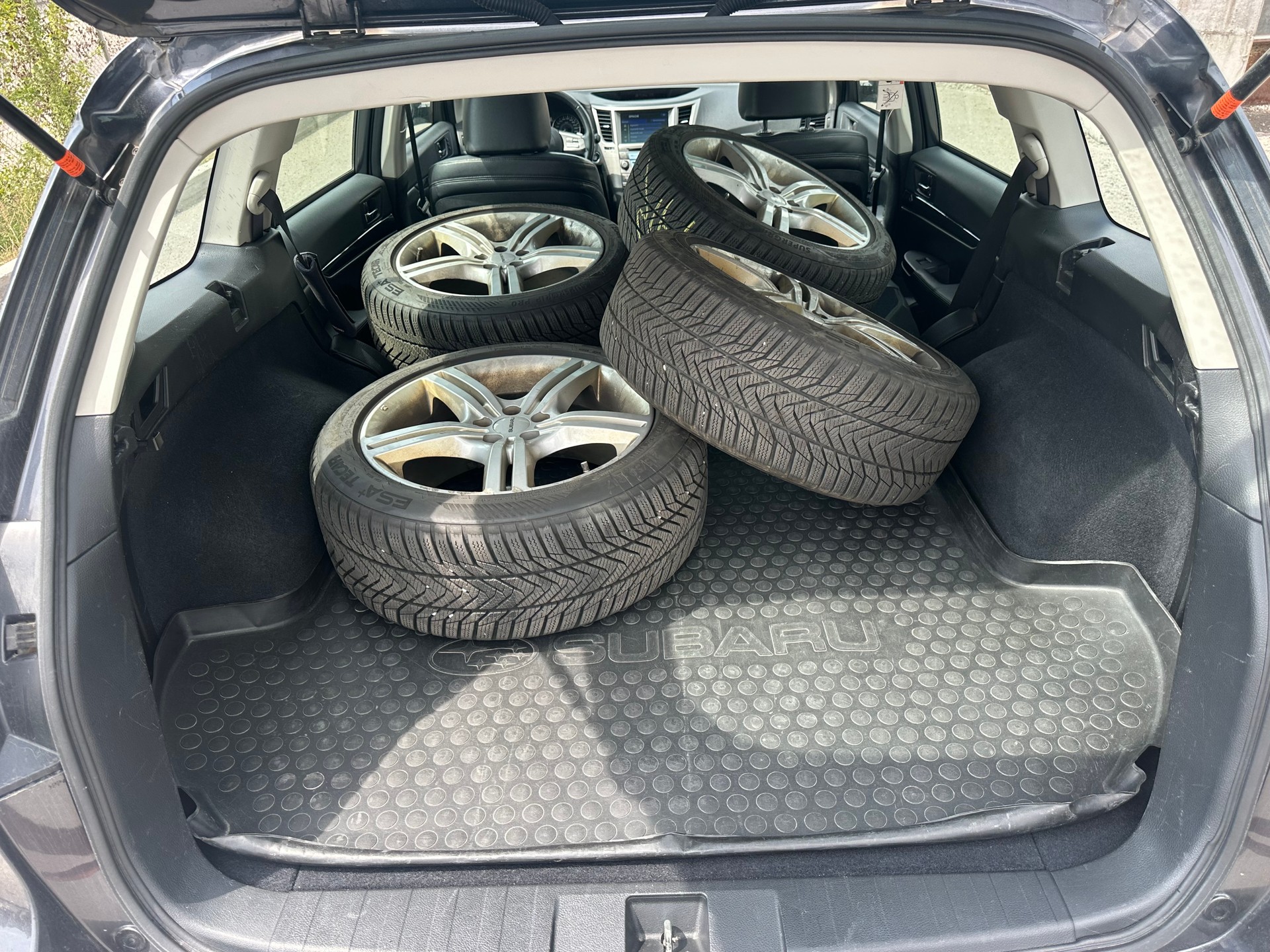SUBARU Legacy 2.5GT Executive S AWD Automatic-image-10