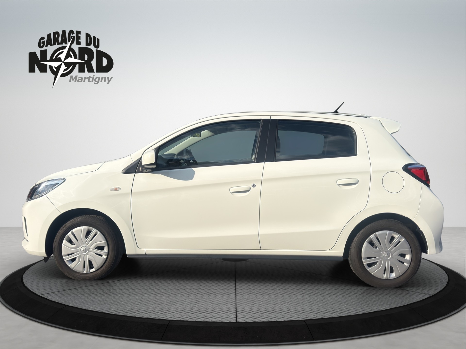 MITSUBISHI Space Star 1.2 CVT Inform-showroom-element-2