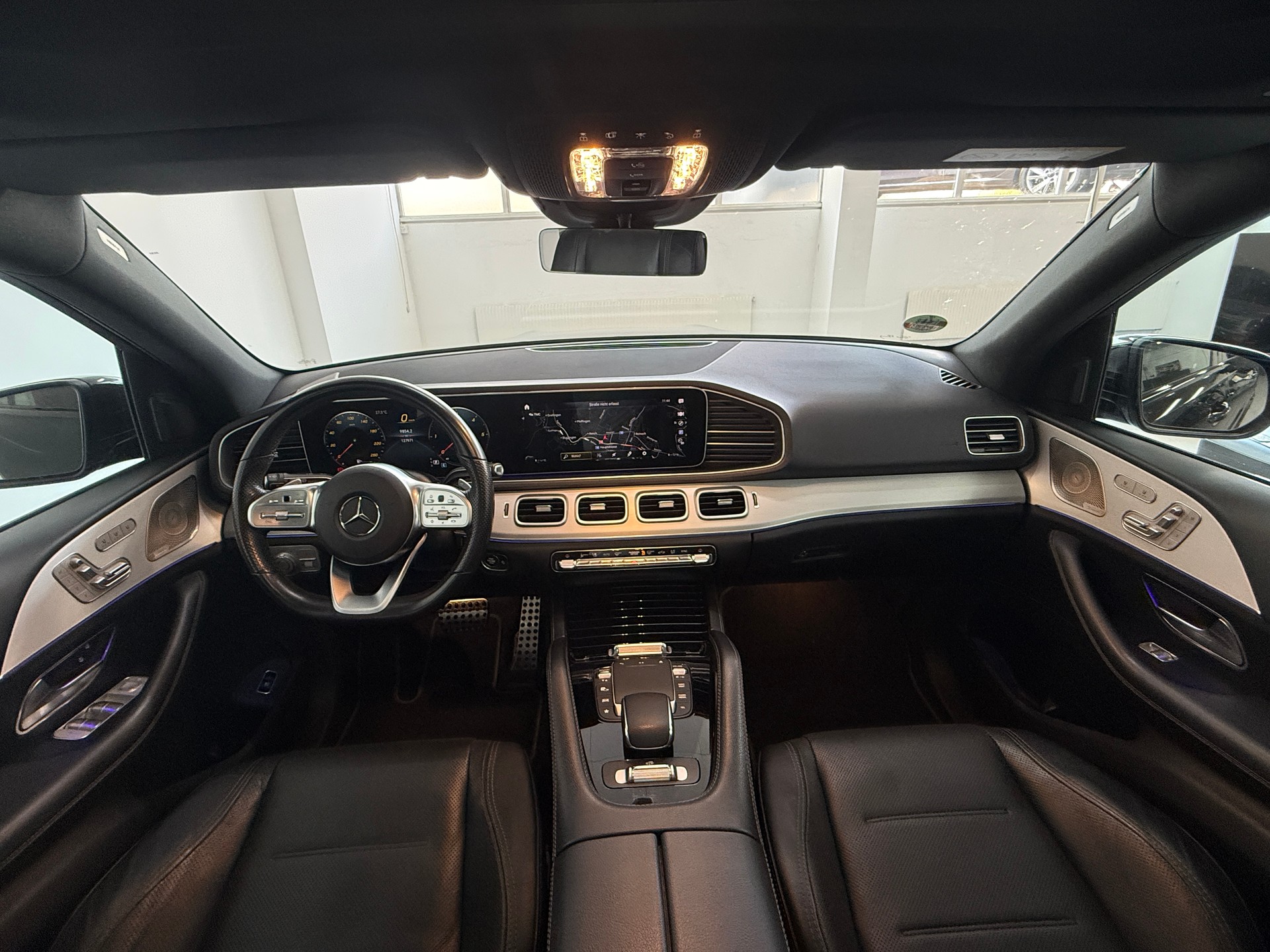 MERCEDES-BENZ GLE 400 d 4Matic 9G-Tronic-image-9