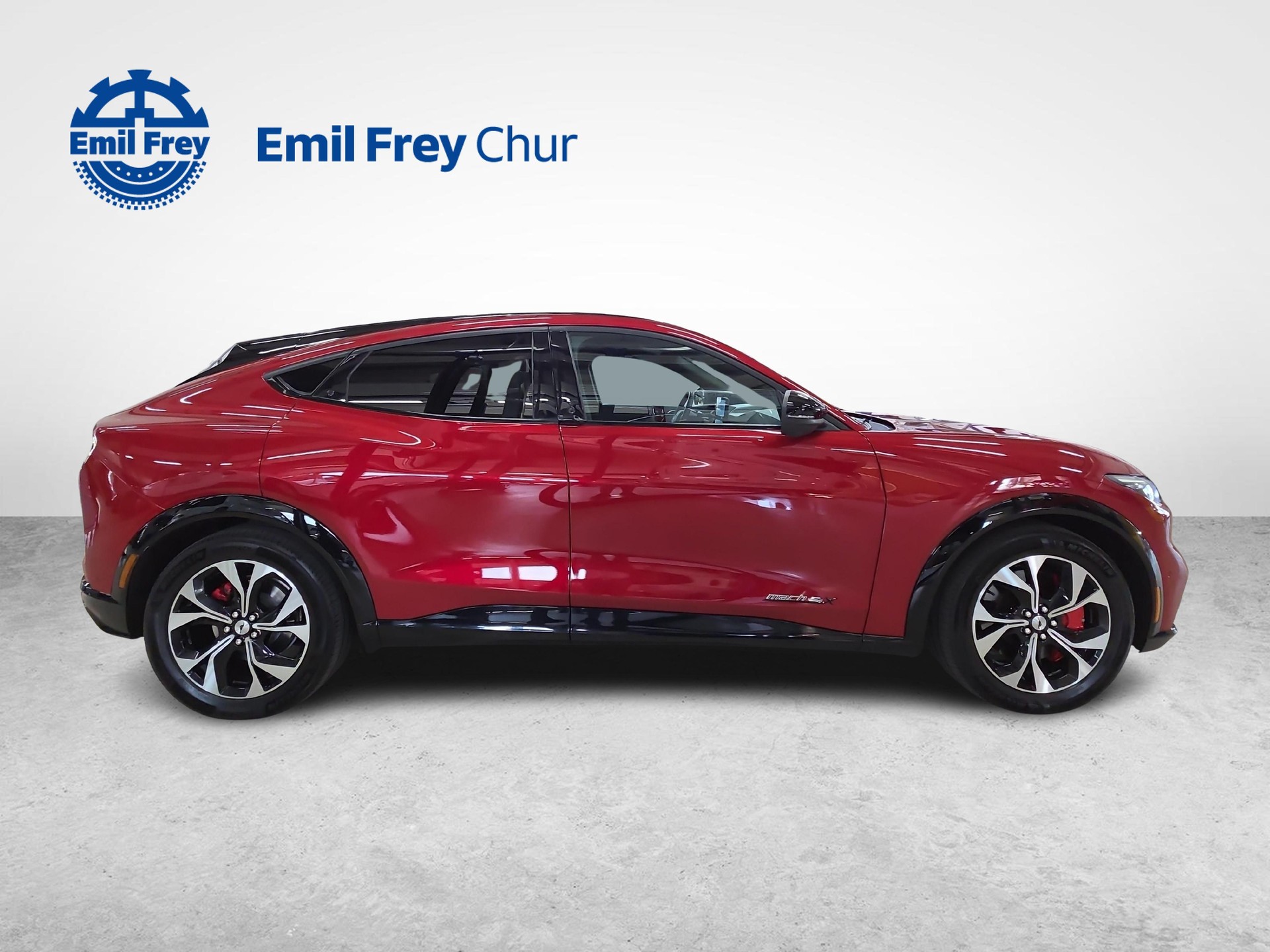FORD Mustang Mach-E Extended AWD-image-6