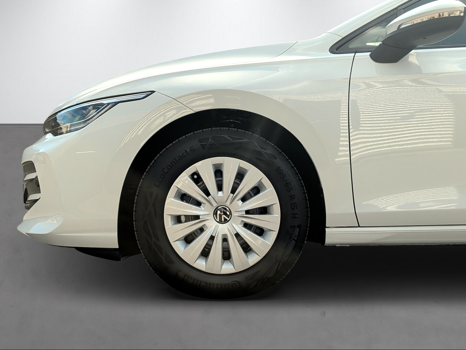 VW Golf Var BA 1.5eTSI 115PS 1500ccm 115PS/85kW 4 Zylinder eTSI Benzin / mHEV-showroom-element-3