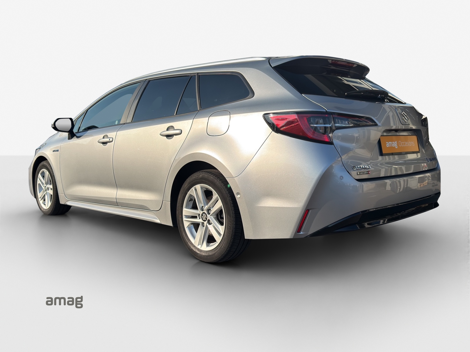 SUZUKI Swace 1.8 Hybrid Compact Top E-CVT-showroom-element-2