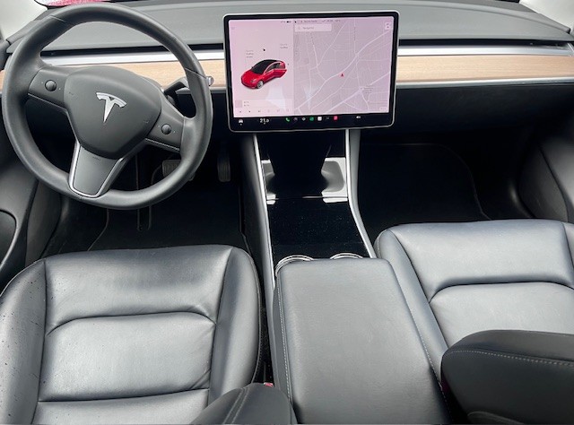 TESLA Model 3 Long Range Dual Motor AWD-image-12