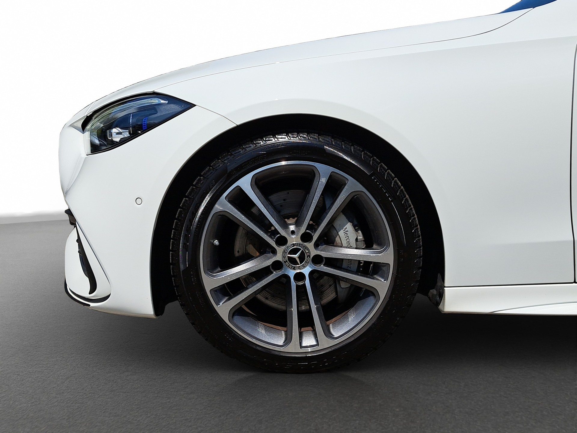 MERCEDES-BENZ C 220 d T AMG Line *Anhängerkupplung / Pack Sport Black / 360°Cam*-showroom-element-3