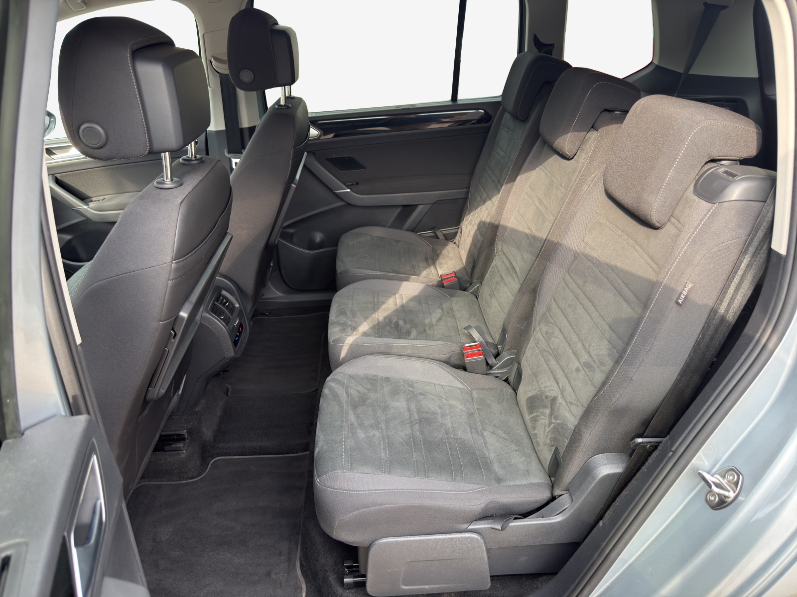 VW Touran 1.5 TSI EVO Highline DSG-image-11