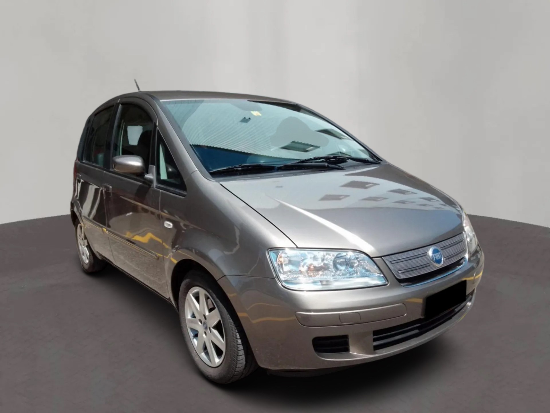 FIAT Idea 1.4 16V Dynamic-showroom-element-1