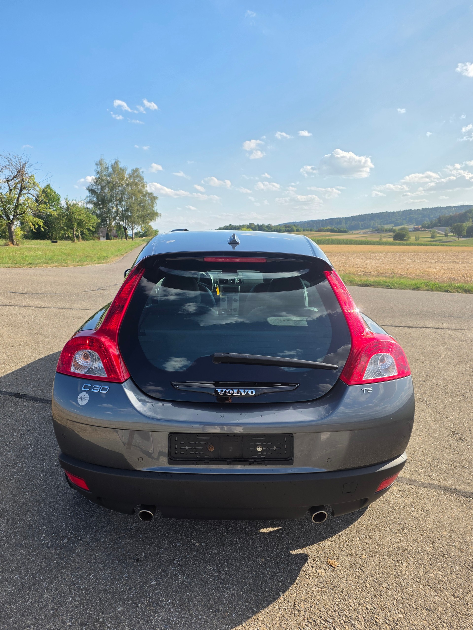 VOLVO C30 T5 Summum-image-4