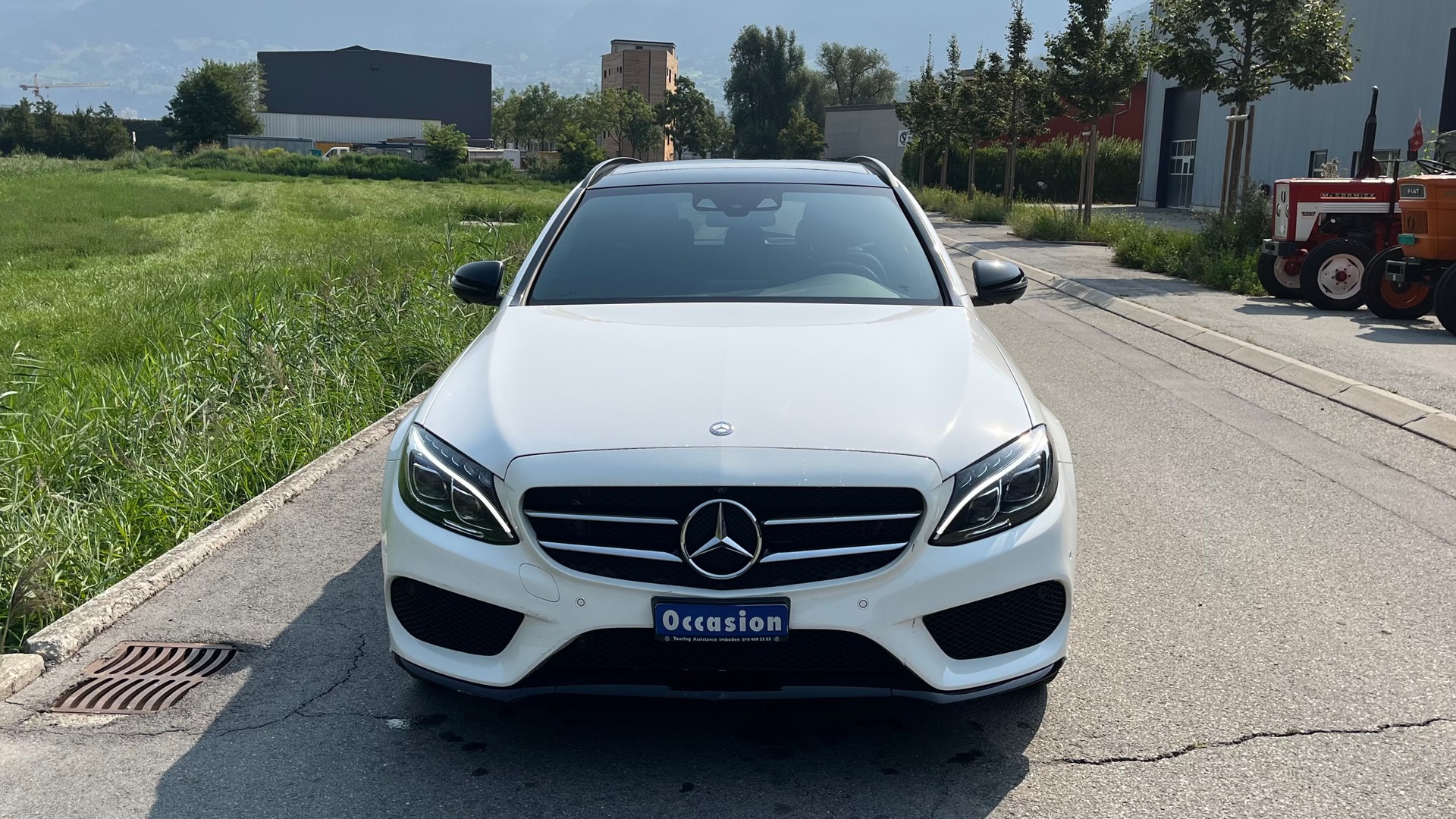 MERCEDES-BENZ C 200 AMG Line 4Matic 7G-Tronic-image-7