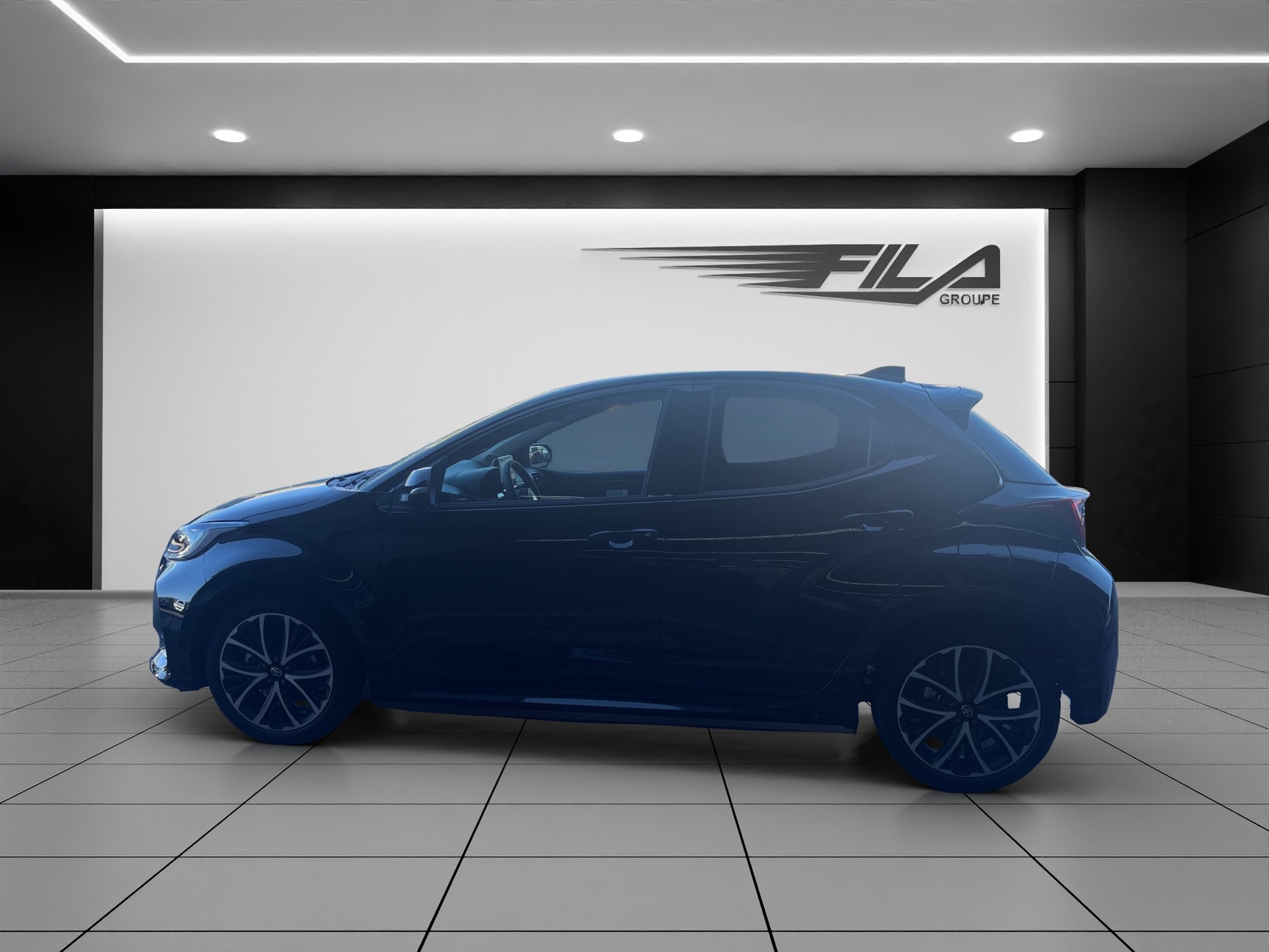 TOYOTA YARIS 1.5 VVT-i HSD Trend-showroom-element-3