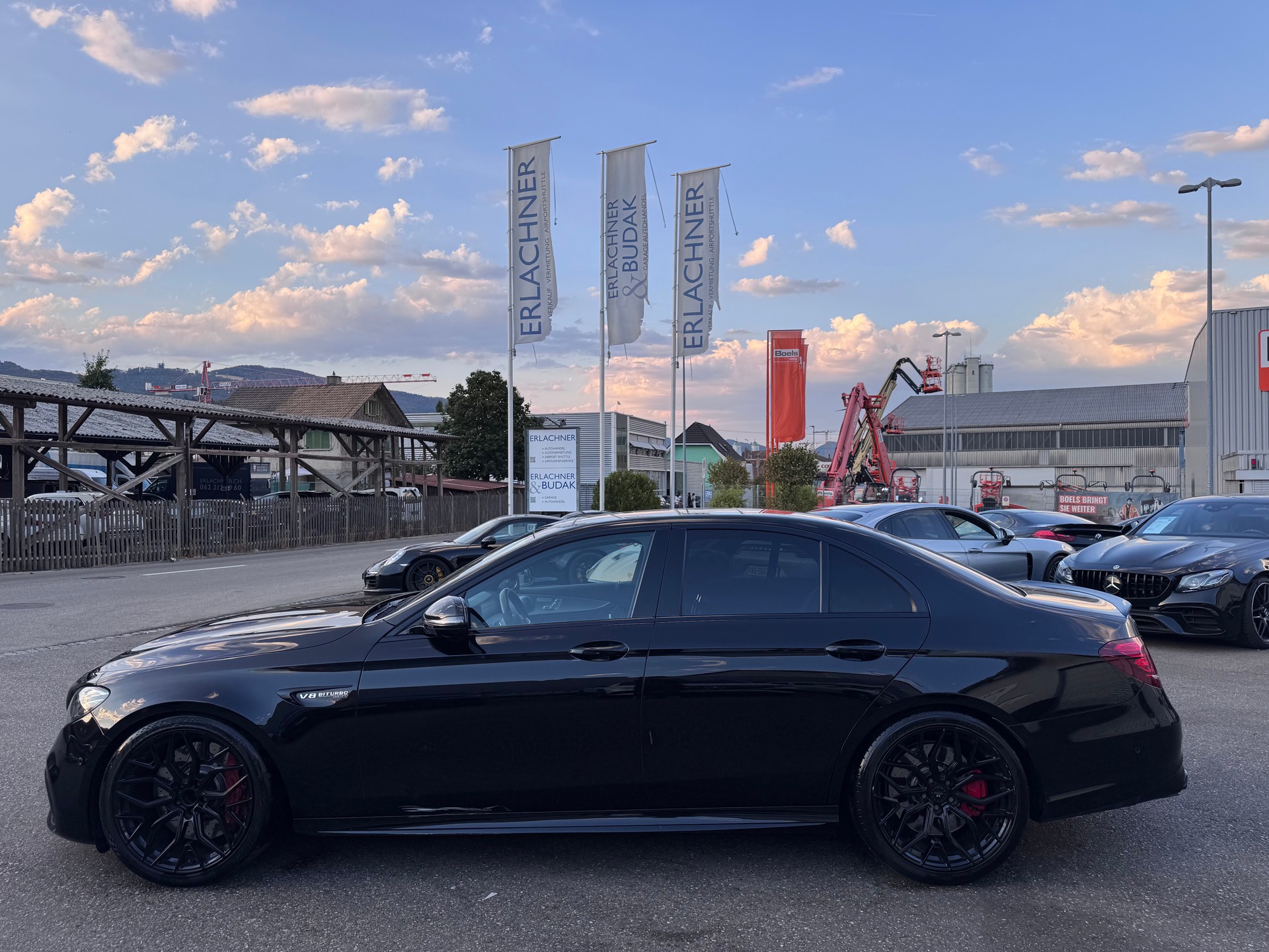 MERCEDES-BENZ E 63 AMG S 4Matic Speedshift MCT-showroom-element-2