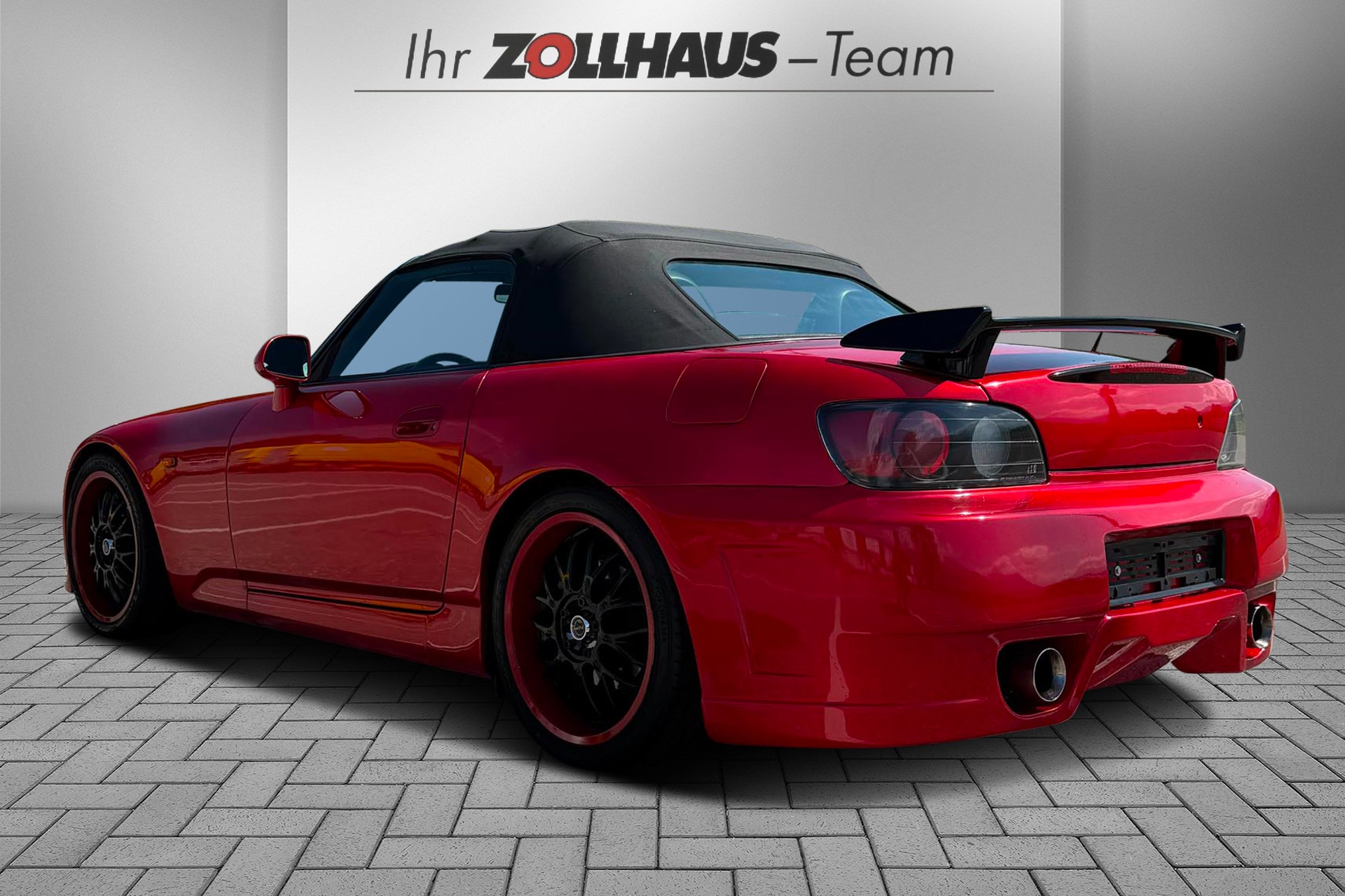 HONDA S2000-showroom-element-3