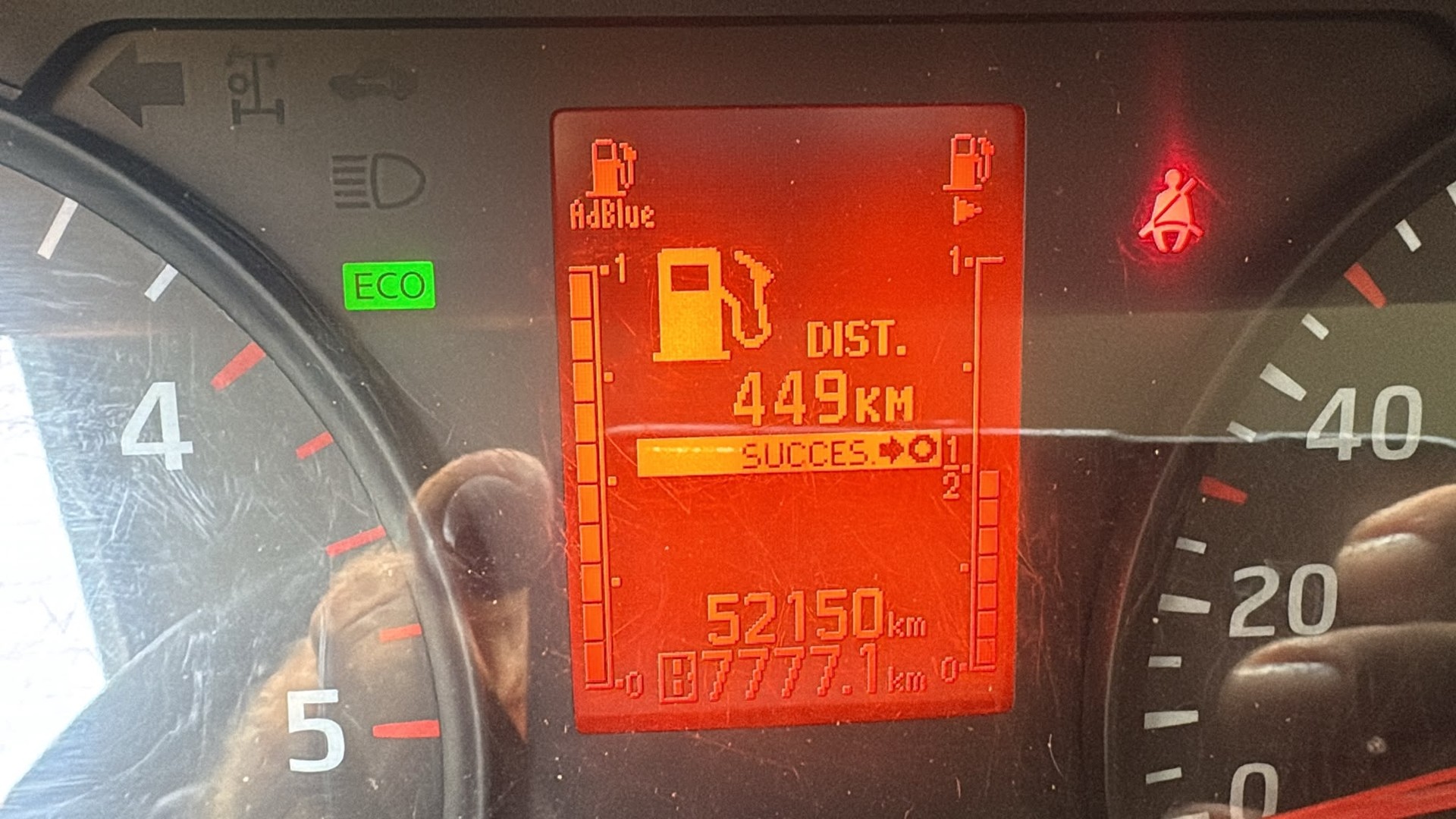 NISSAN 3.0 dCi 130 Pro-image-4
