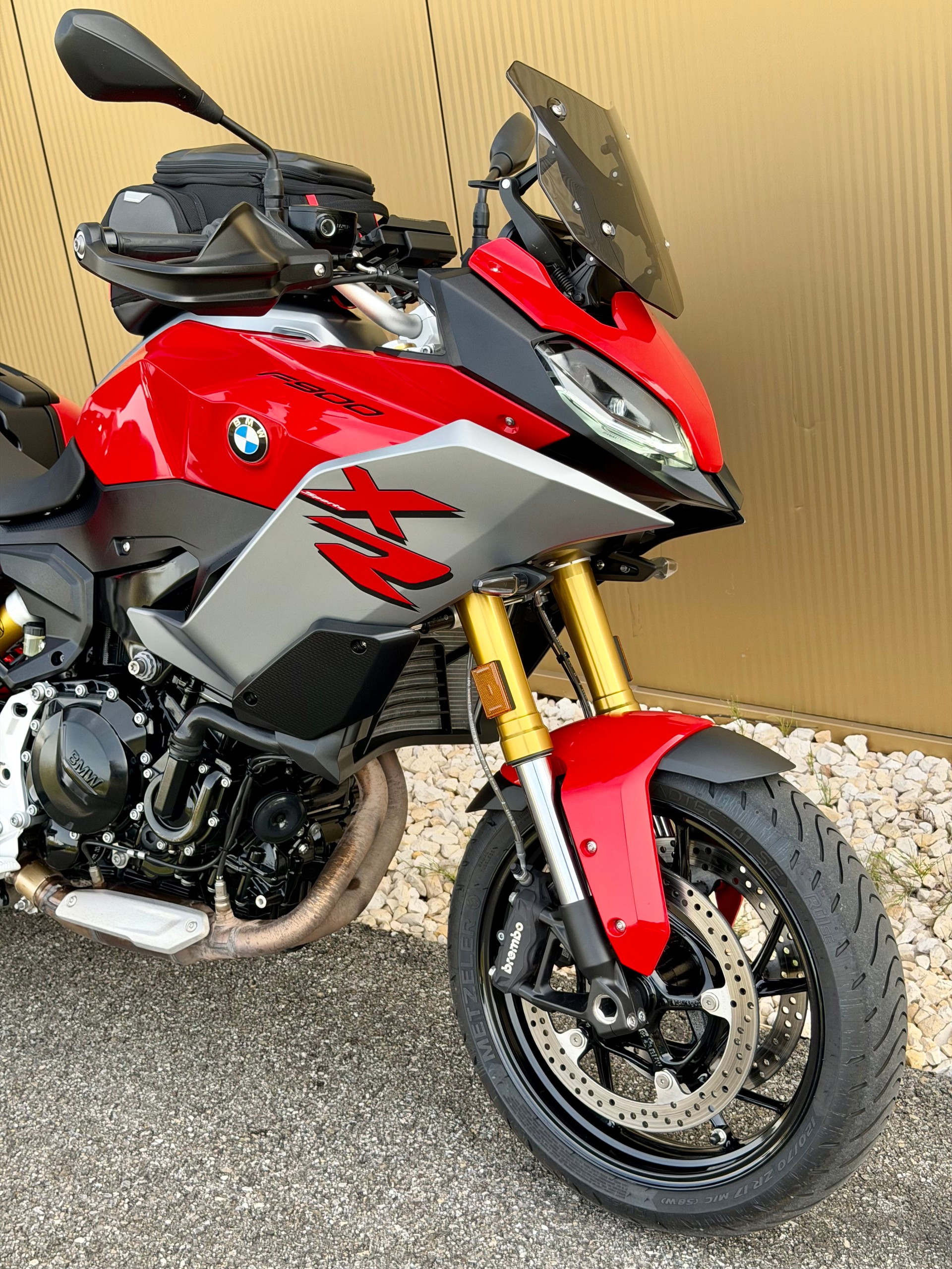 BMW F 900 XR ABS-image-1