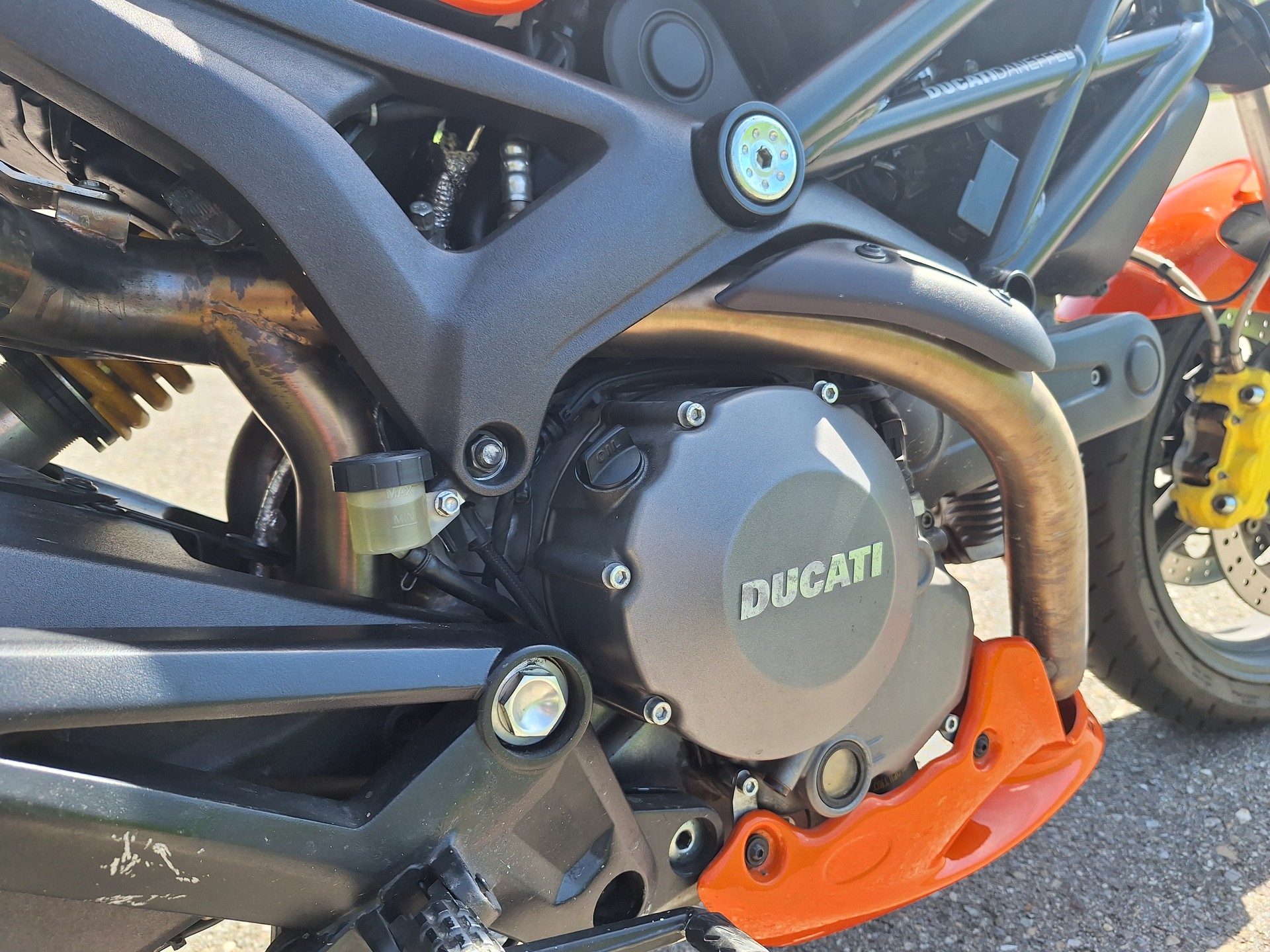 DUCATI Monster 696M ABS-image-8