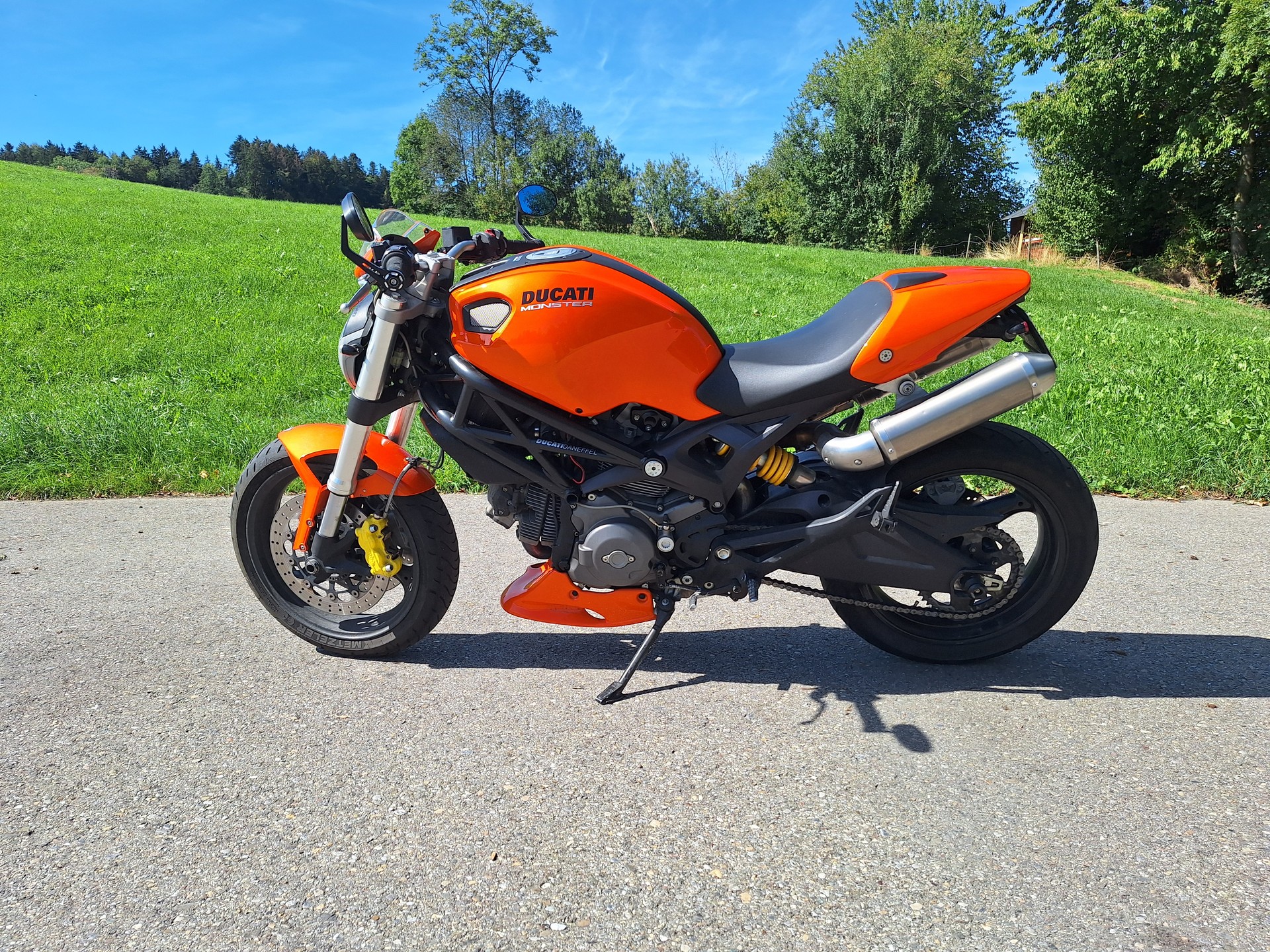 DUCATI Monster 696M ABS-image-0
