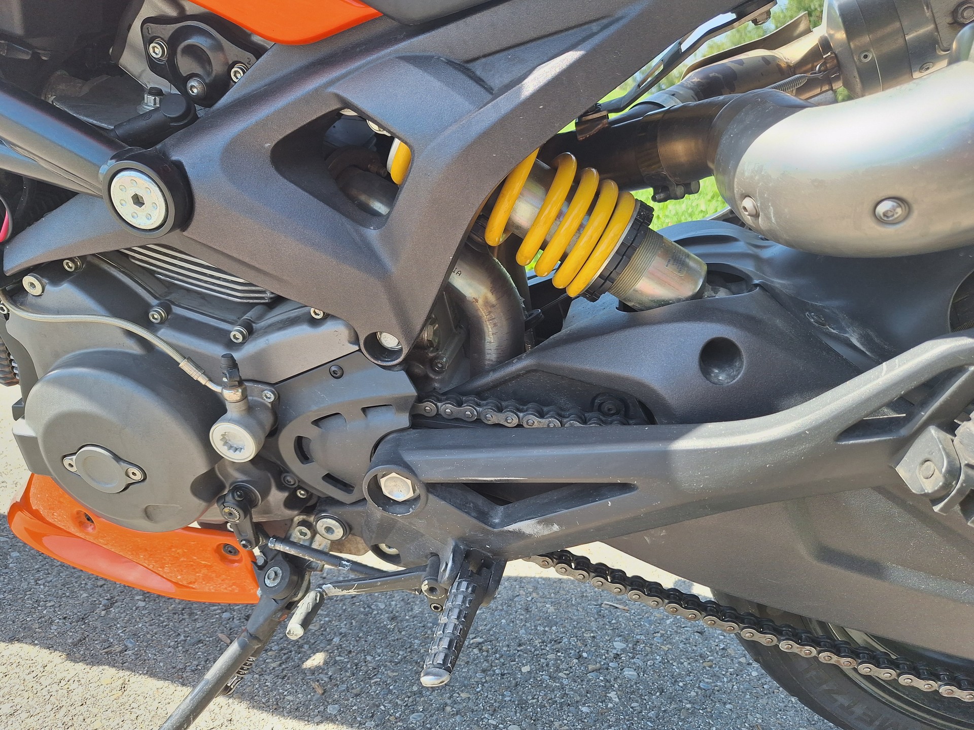 DUCATI Monster 696M ABS-image-12