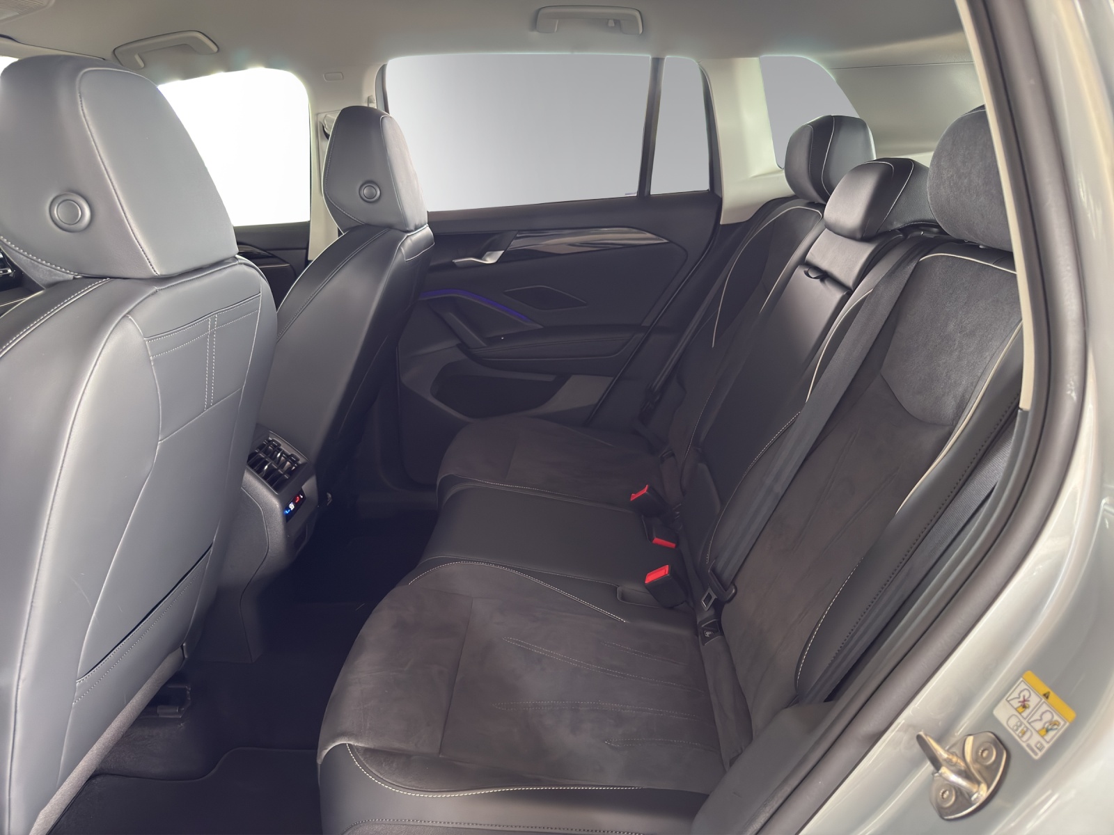 VW Tiguan 2.0TDI Elegance 4M-image-10