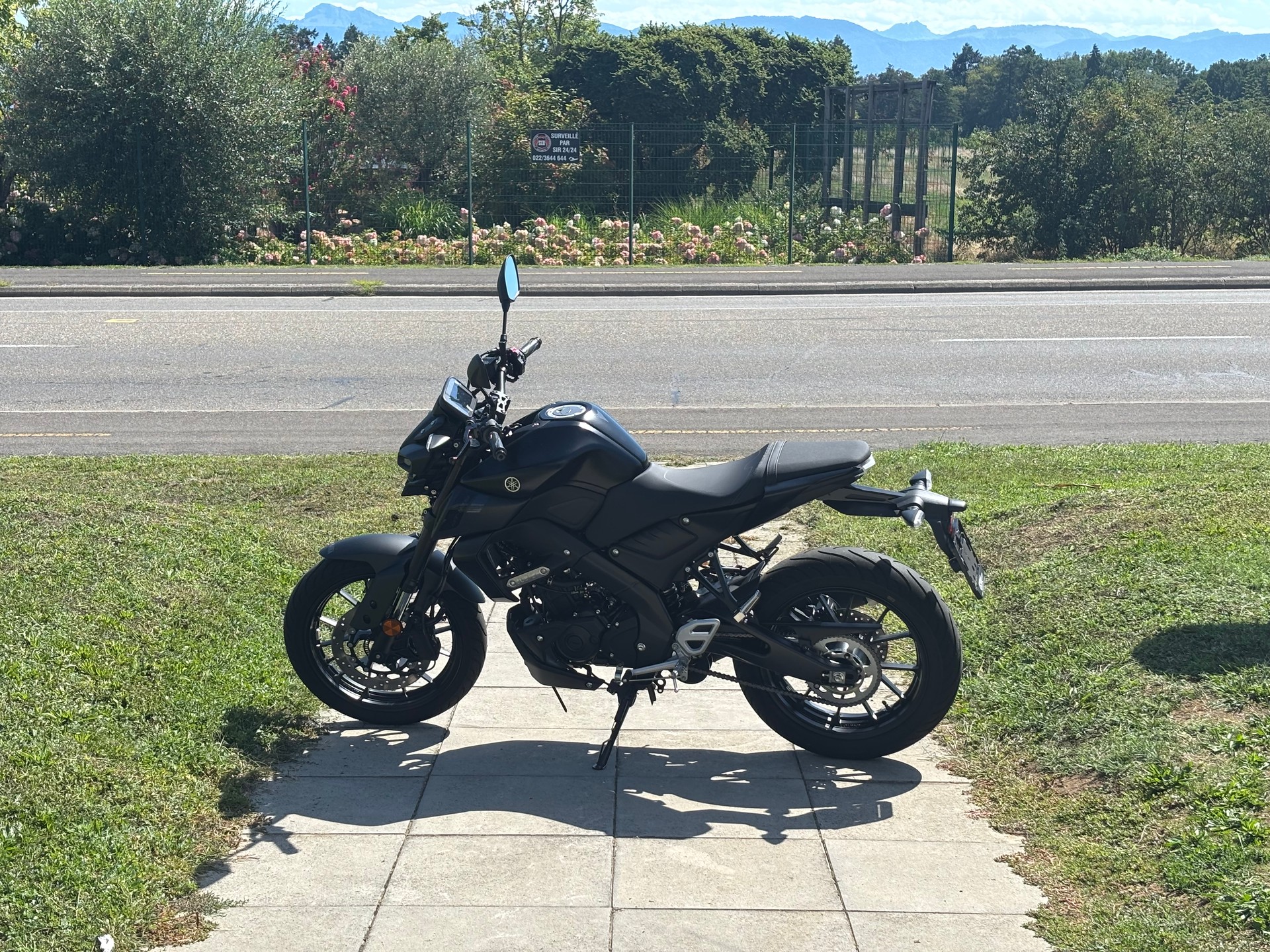 YAMAHA MT-125 ABS-image-3