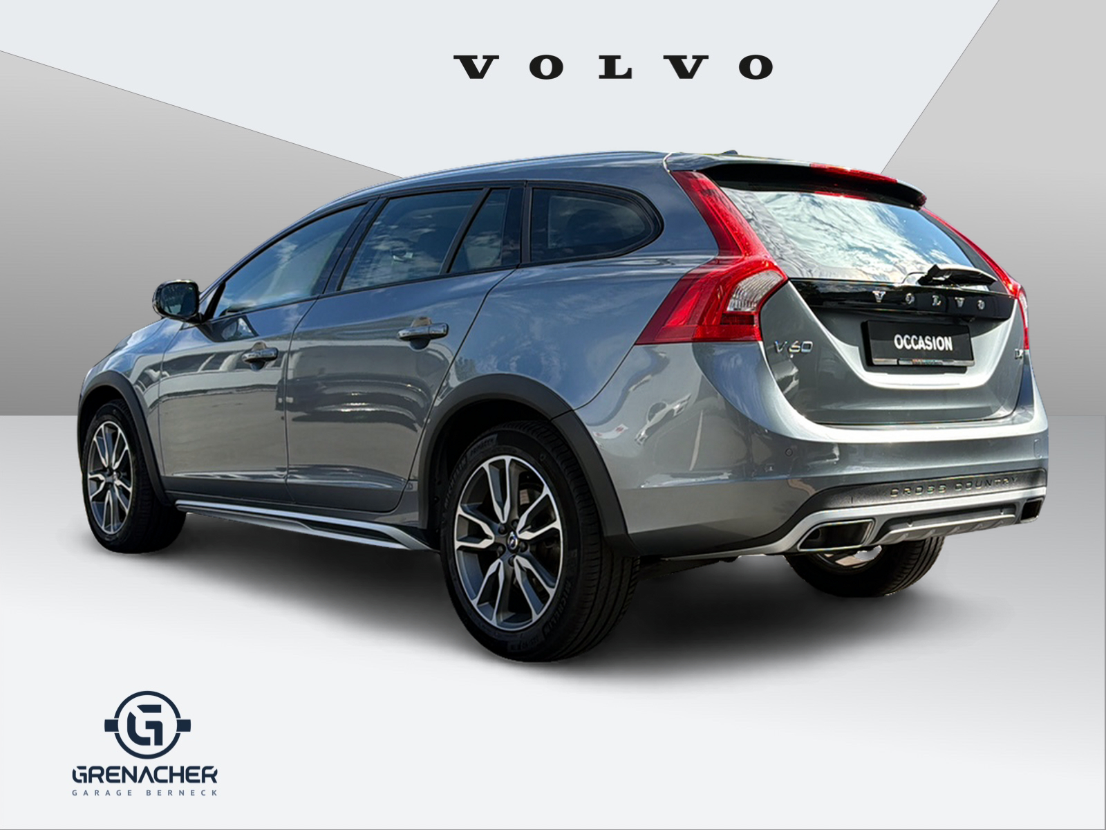 VOLVO V60 Cross Country 2.0 D4 Summum S/S-showroom-element-3