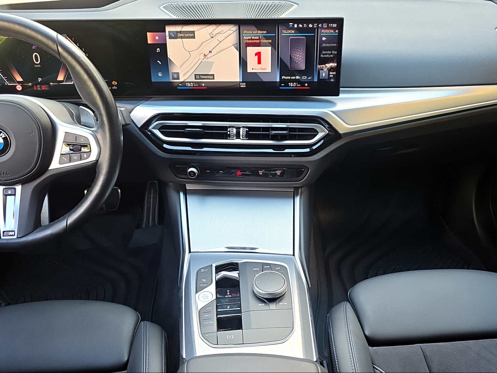 BMW 330i Touring xDrive Steptronic M Sport-image-13