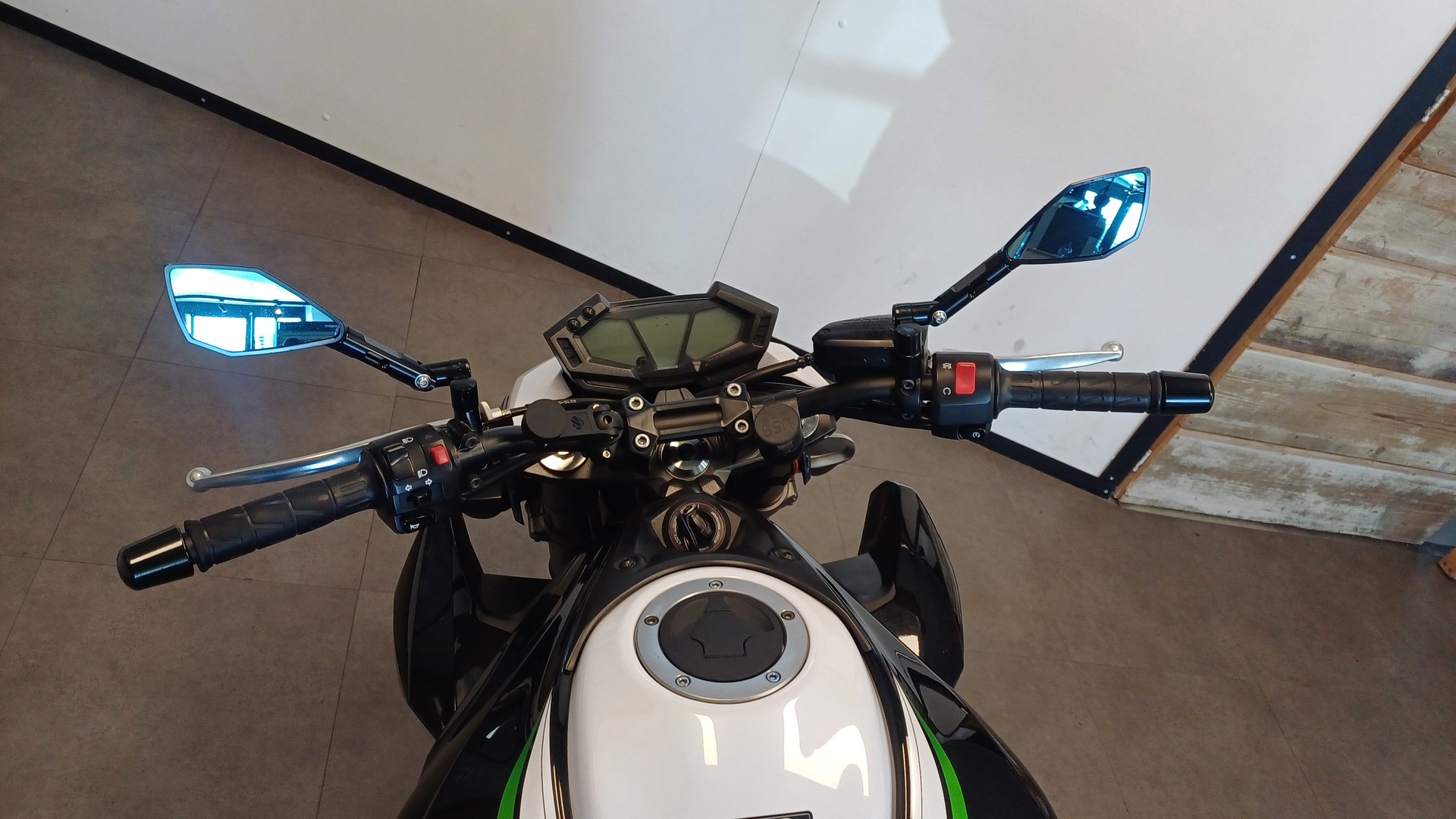 KAWASAKI Z 800 e version ABS (35KW ou Full)-image-12