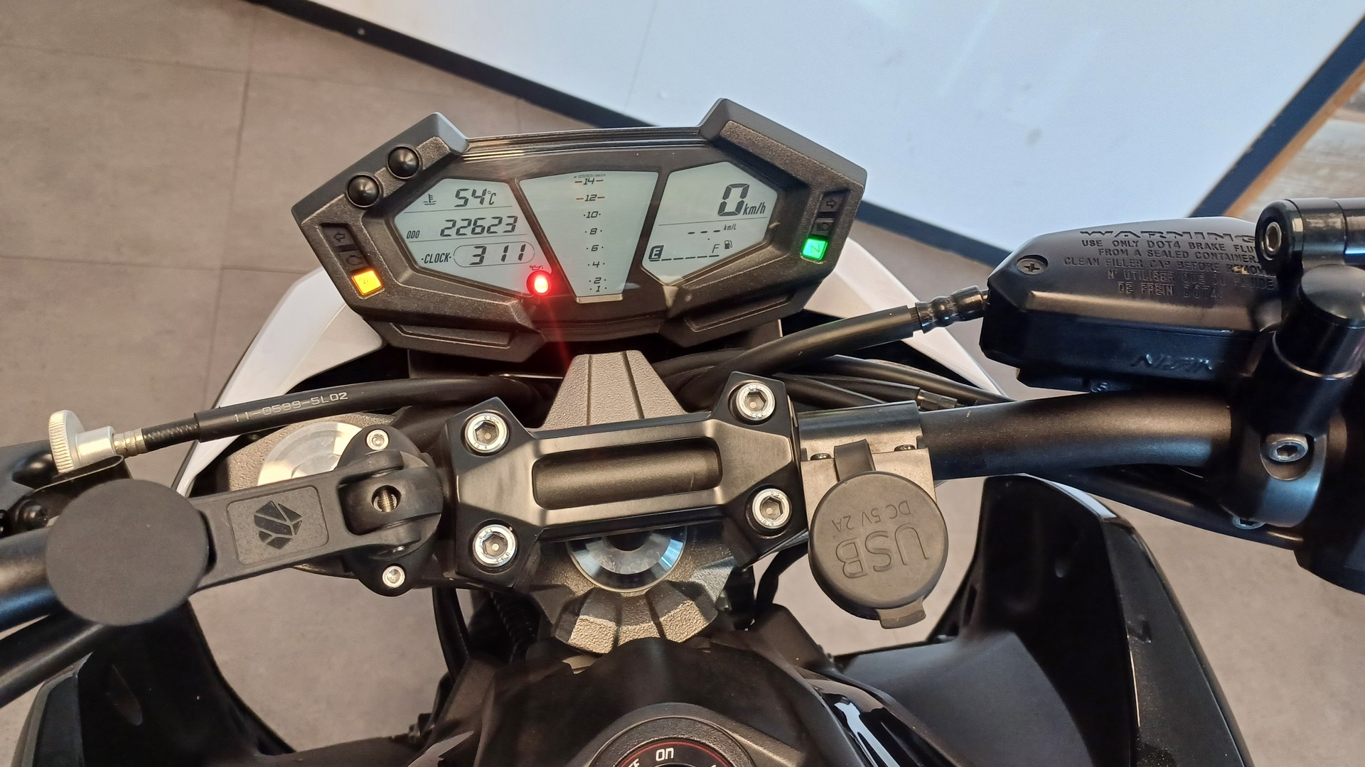 KAWASAKI Z 800 e version ABS (35KW ou Full)-image-8