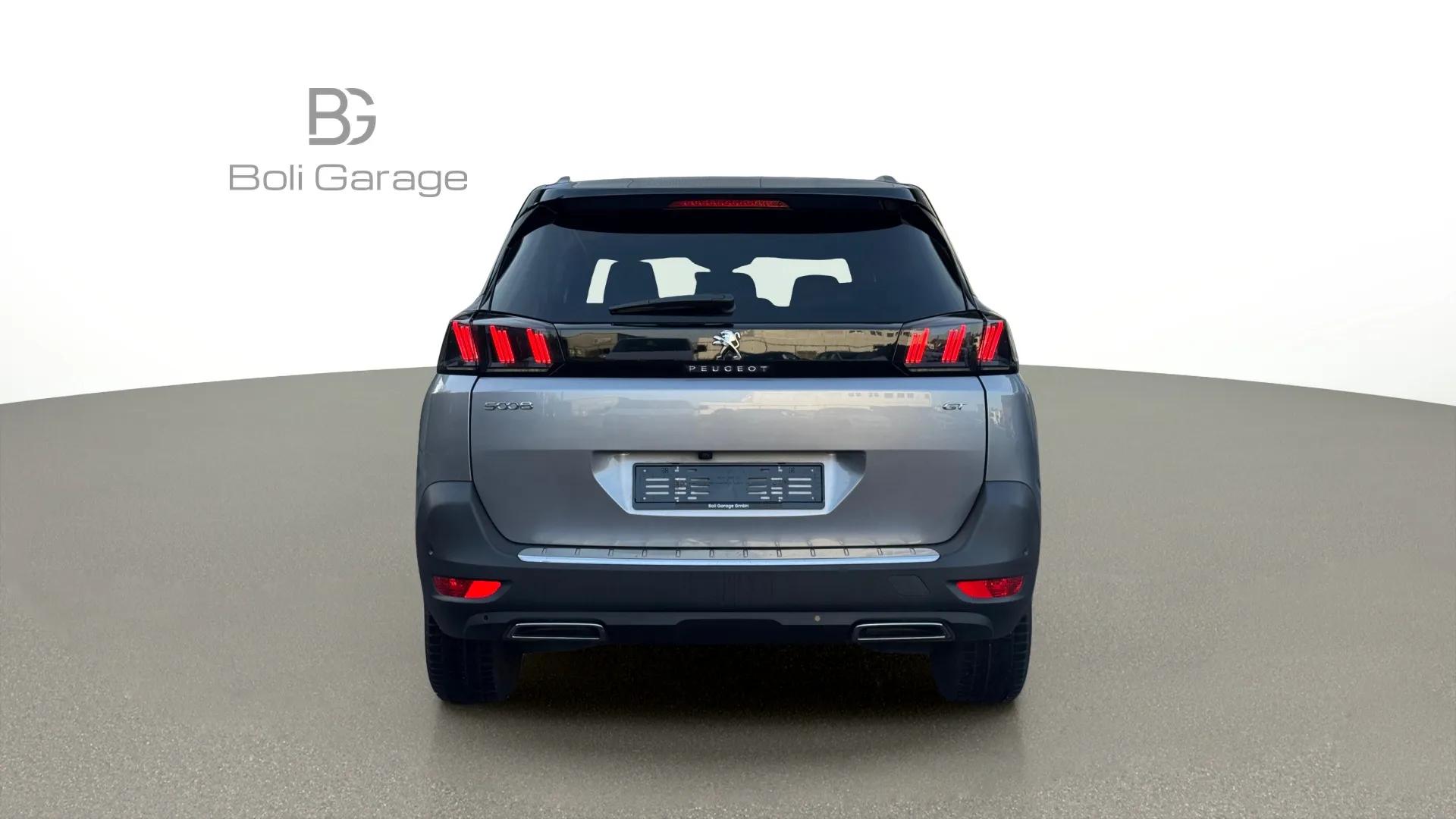 PEUGEOT 5008 1.5 BlueHDi GT EAT8-showroom-element-3