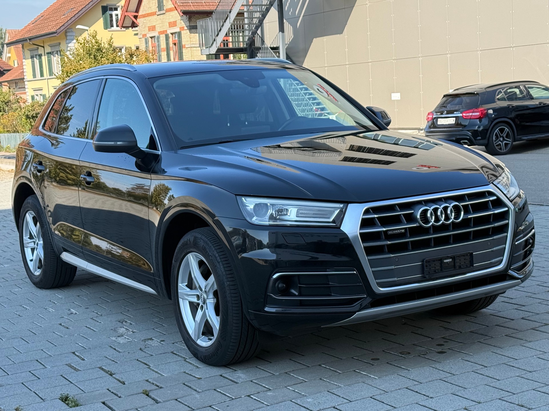 AUDI Q5 35 TDI sport quattro S-tronic-image-2