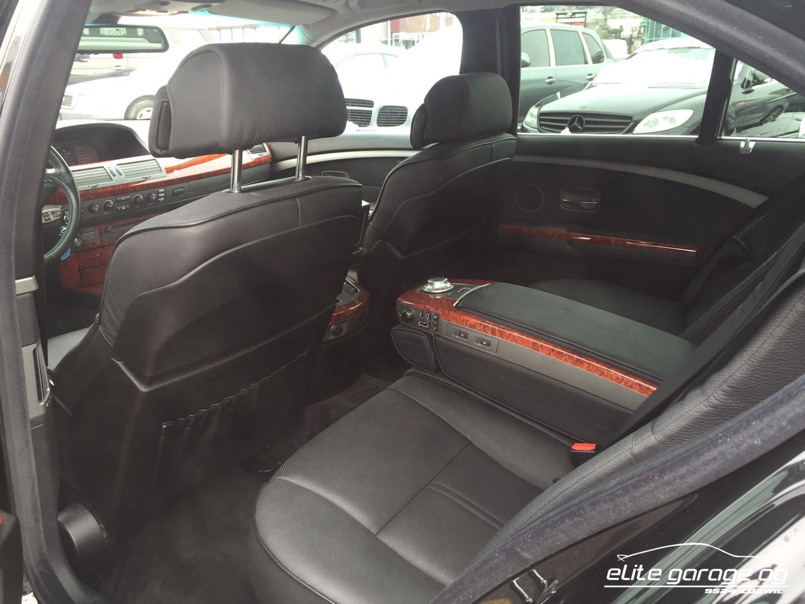 BMW-ALPINA B7 4.4 V8-image-10