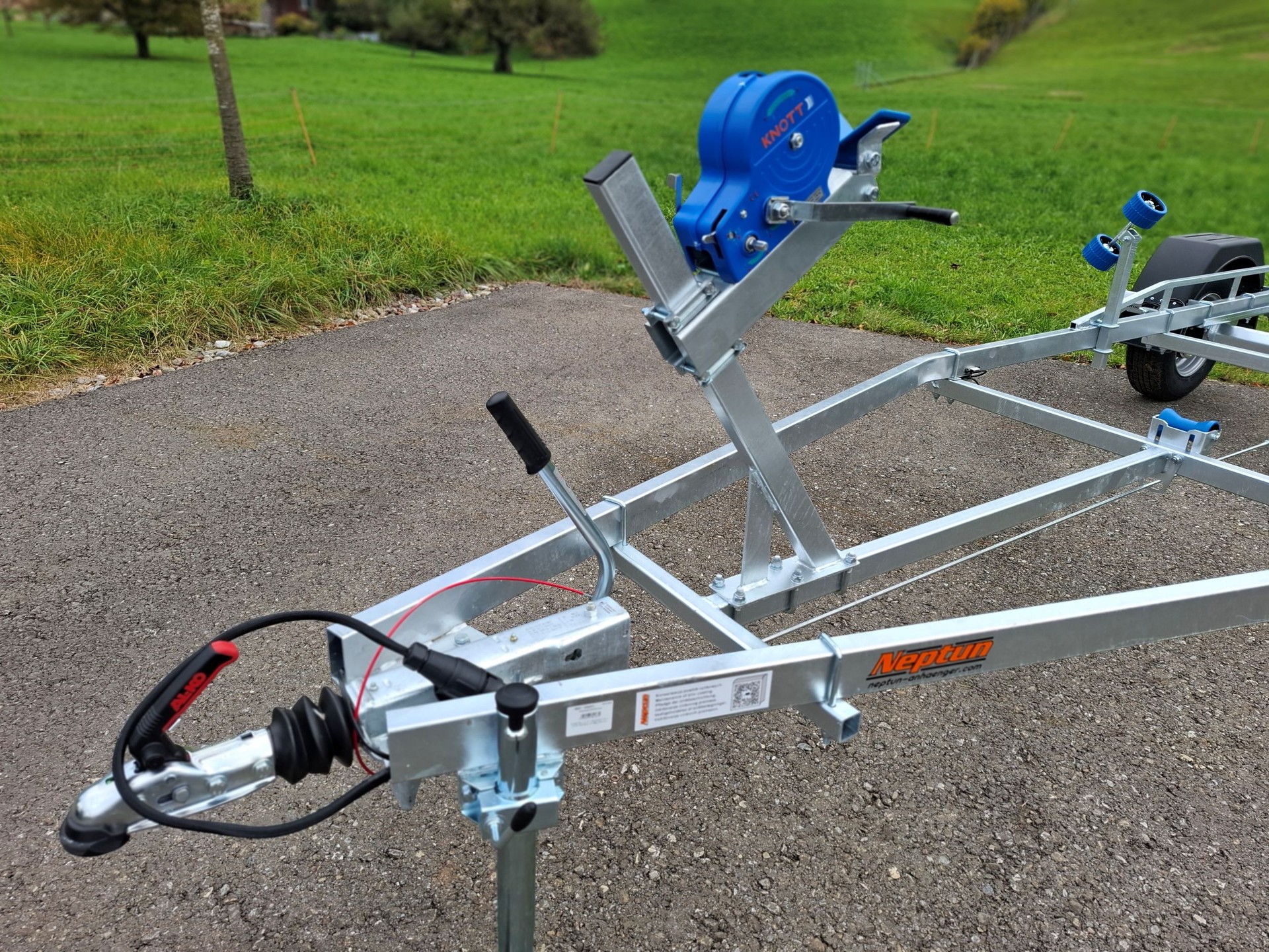 NEPTUN 1300kg-image-1
