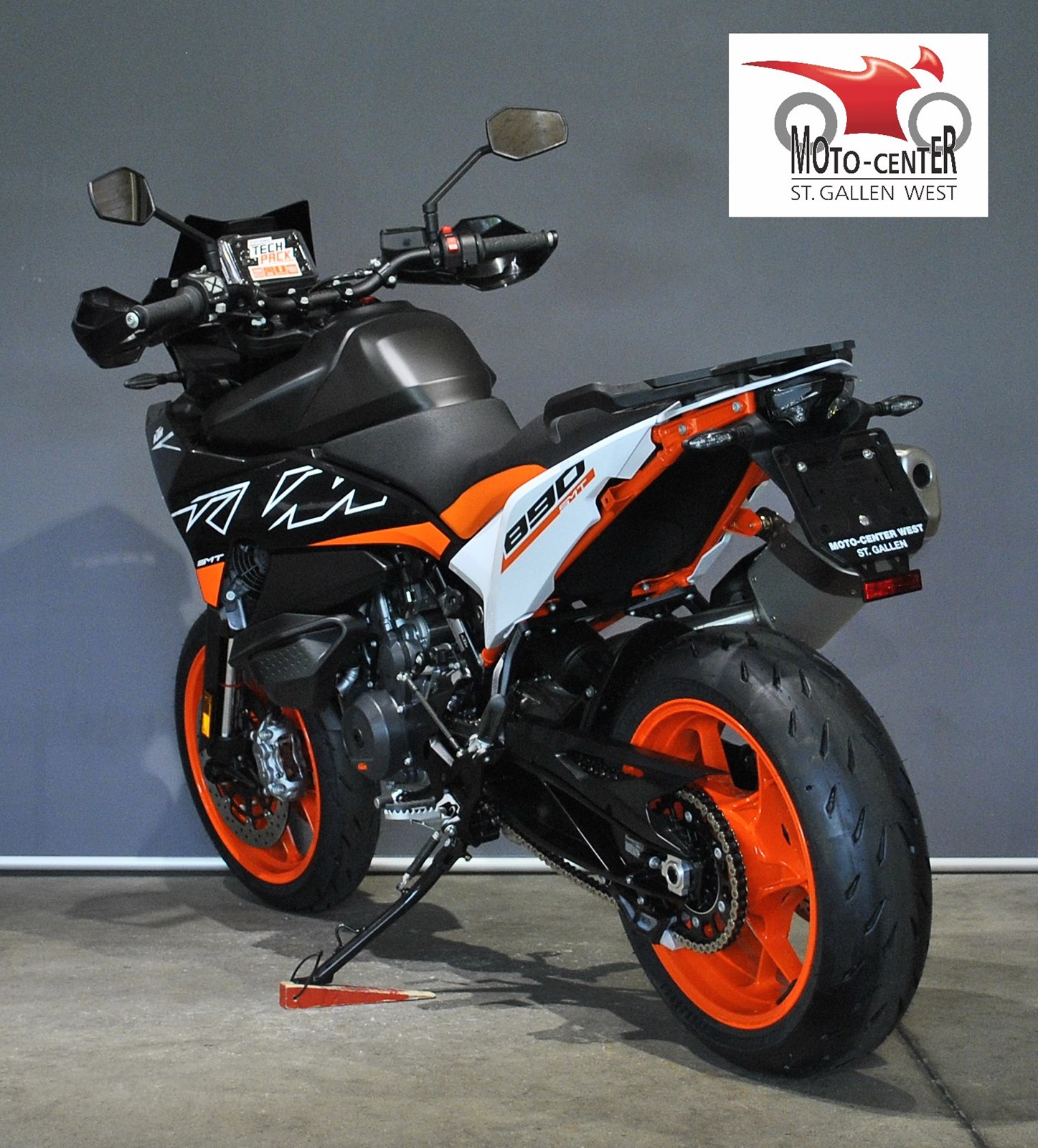 KTM Supermoto 890 SMT-image-3