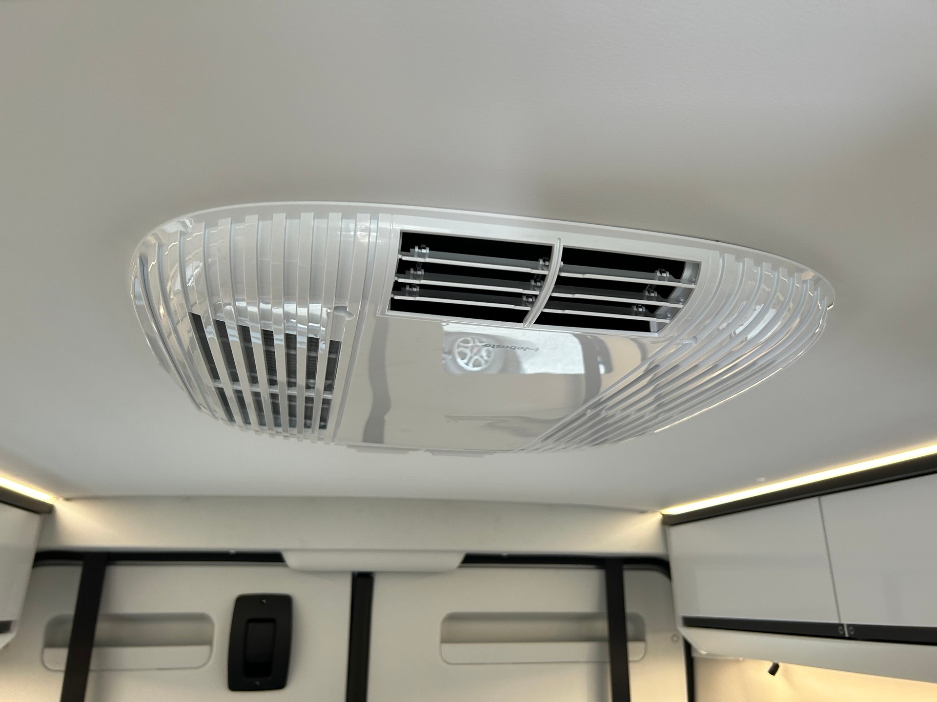 ADRIA Twin Supreme 640 SGX-image-18