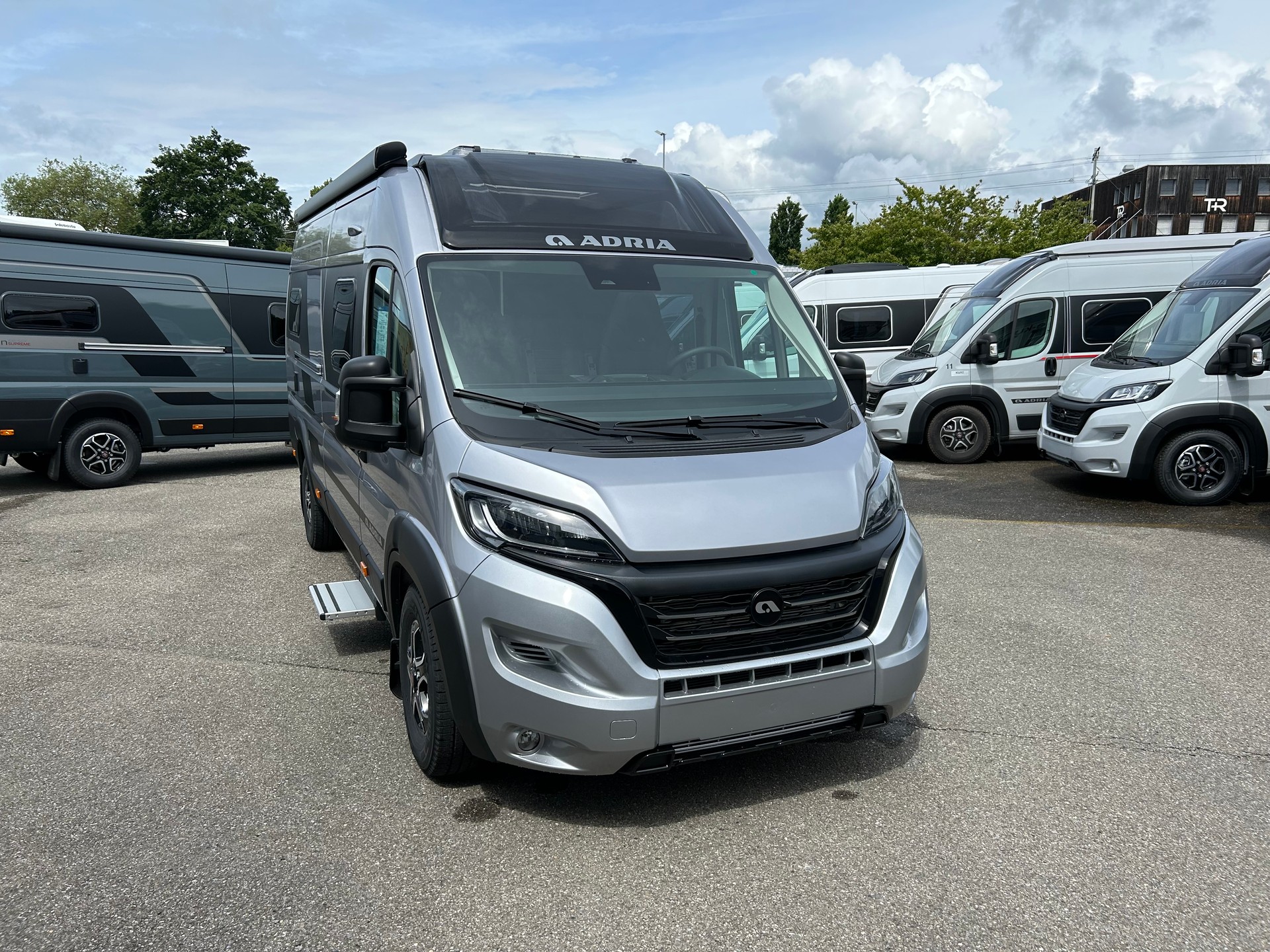 ADRIA Twin Supreme 640 SGX-showroom-element-1